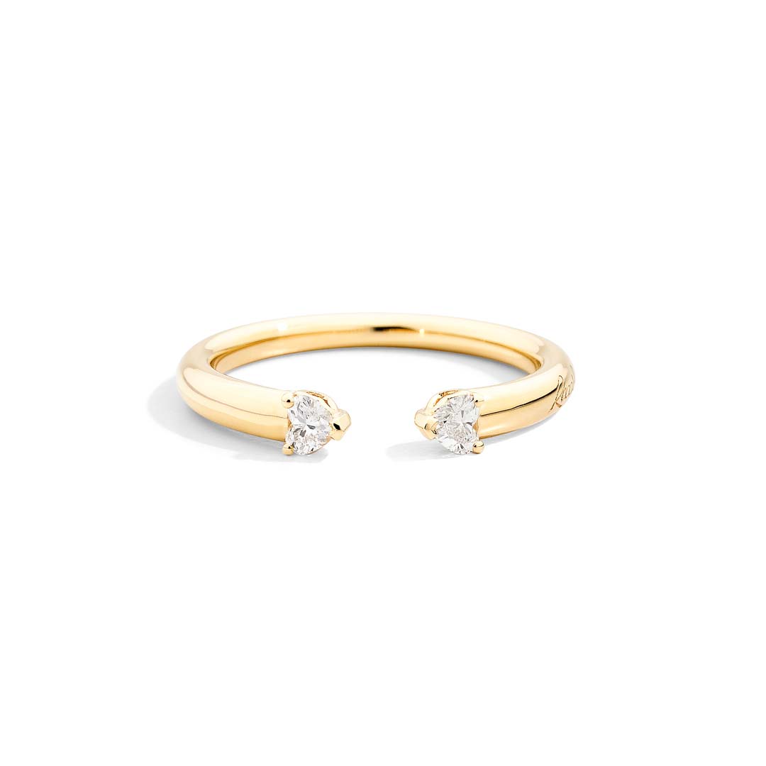 The Recarlo Anniversary More Ring R86FN010G shines with timeless romance, combining elegant white gold with radiant diamonds to celebrate lasting love.