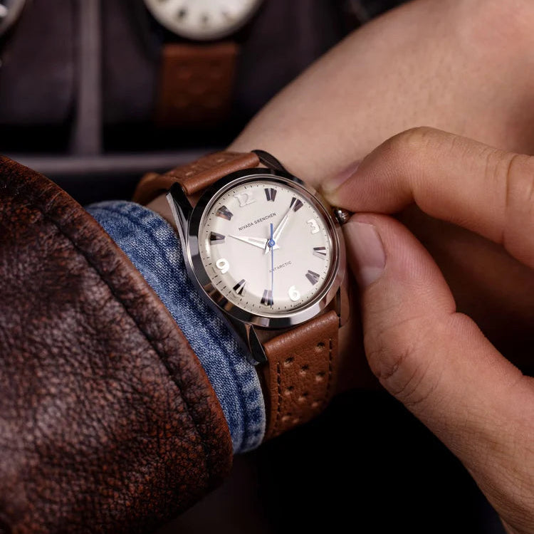 ANTARCTIC EGGSHELL WHITE LUMINOVA - 35mm