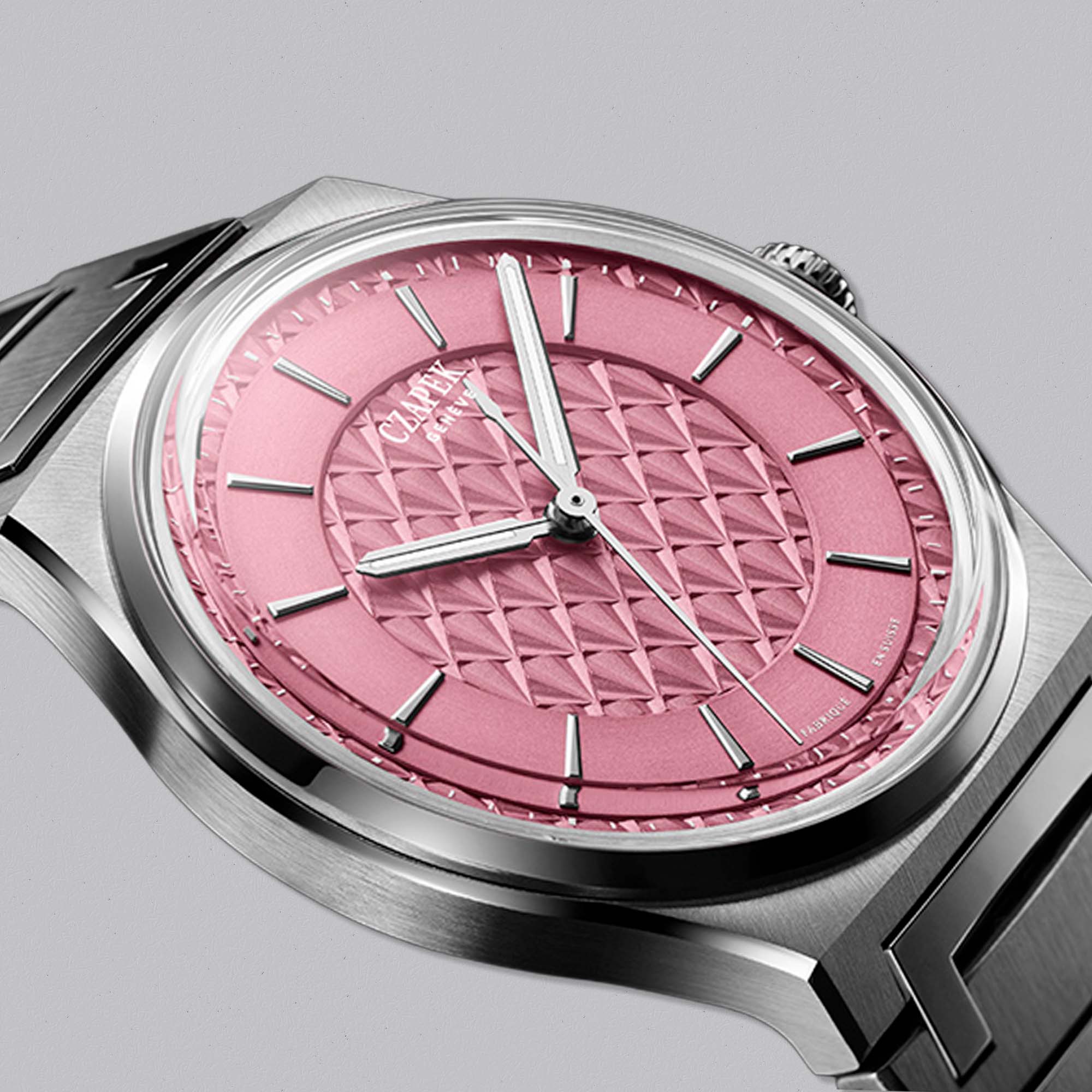 The Czapek Antarctique Sashiko Pink Lotus S unites delicate pattern work with the power of the Antarctique movement. Limited to 100 pieces for collectors seeking elegance.