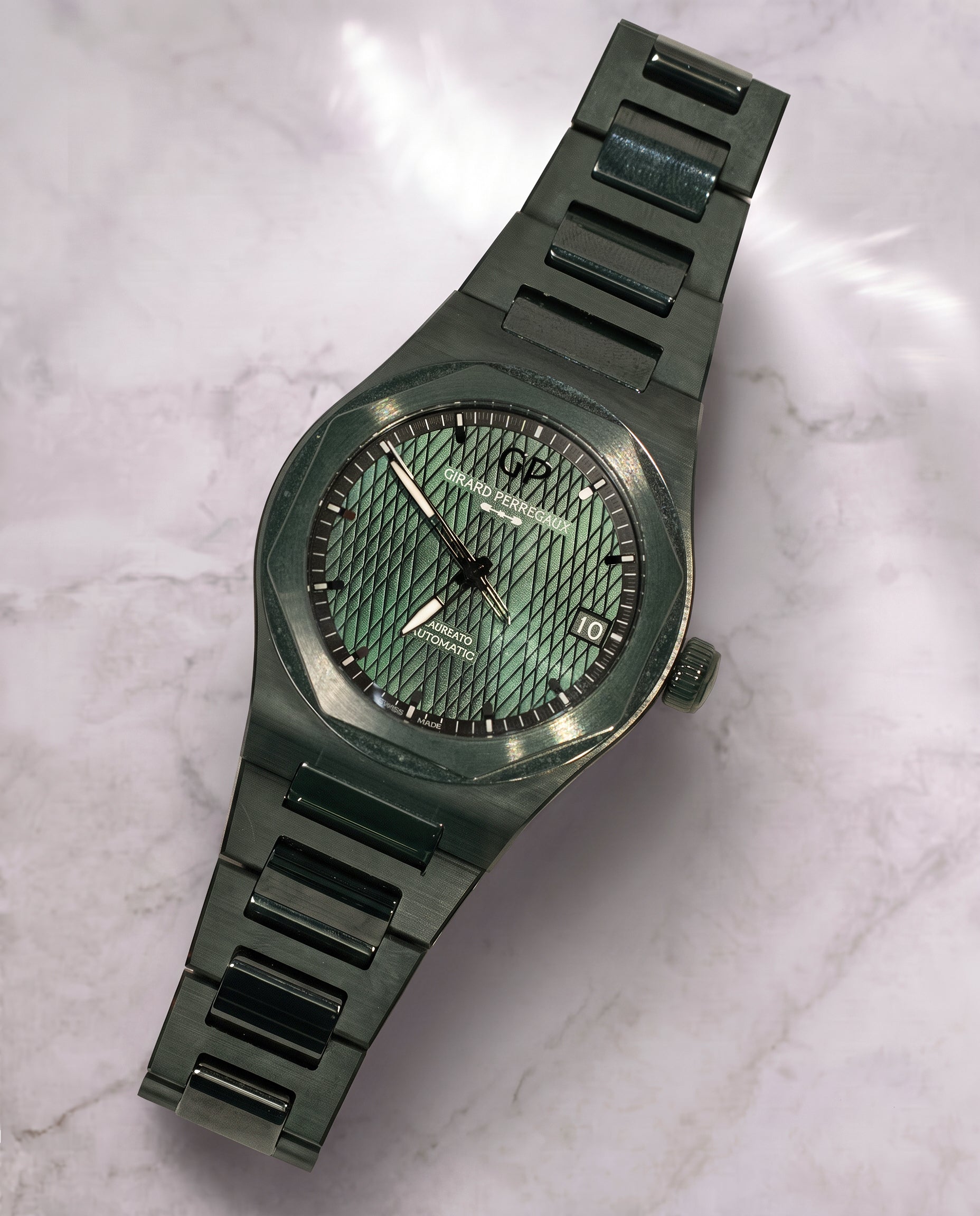 LAUREATO 42 MM GREEN CERAMIC ASTON MARTIN LIMITED EDITION OF 388