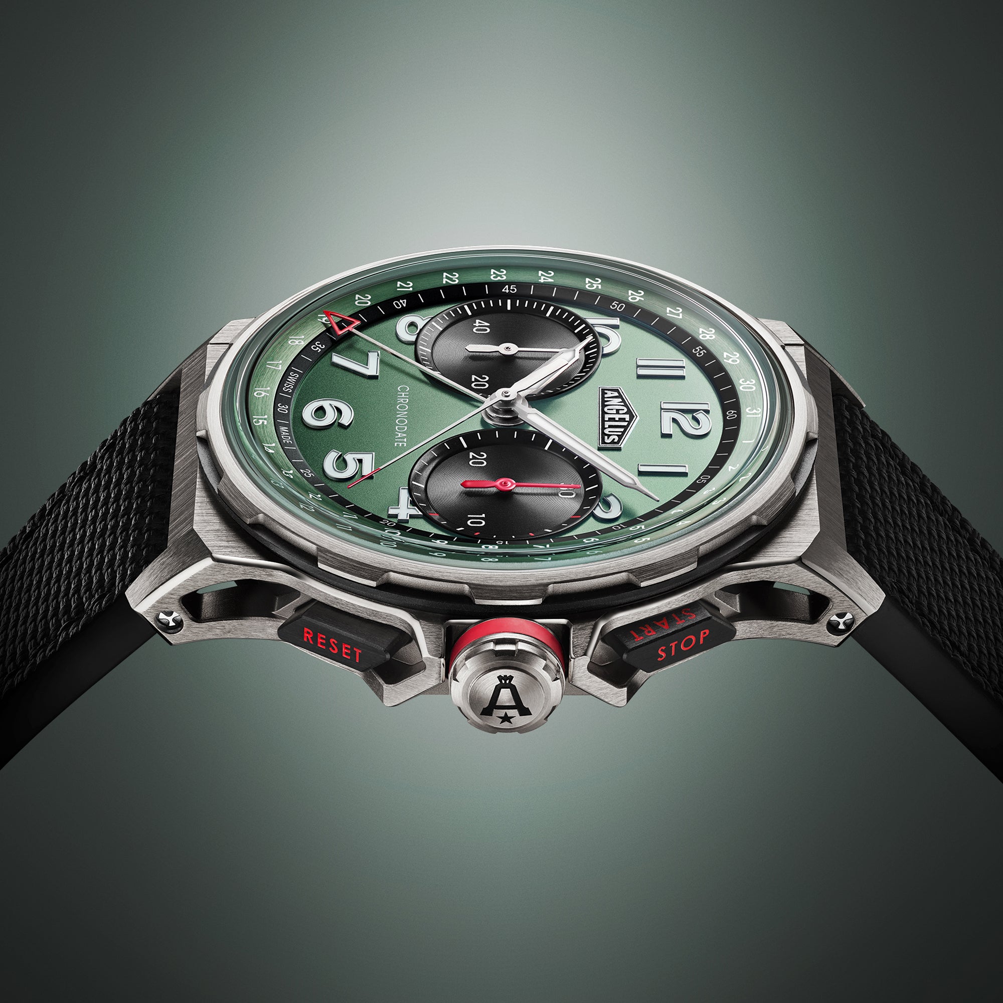 CHRONODATE-TI-GREEN-SIDE