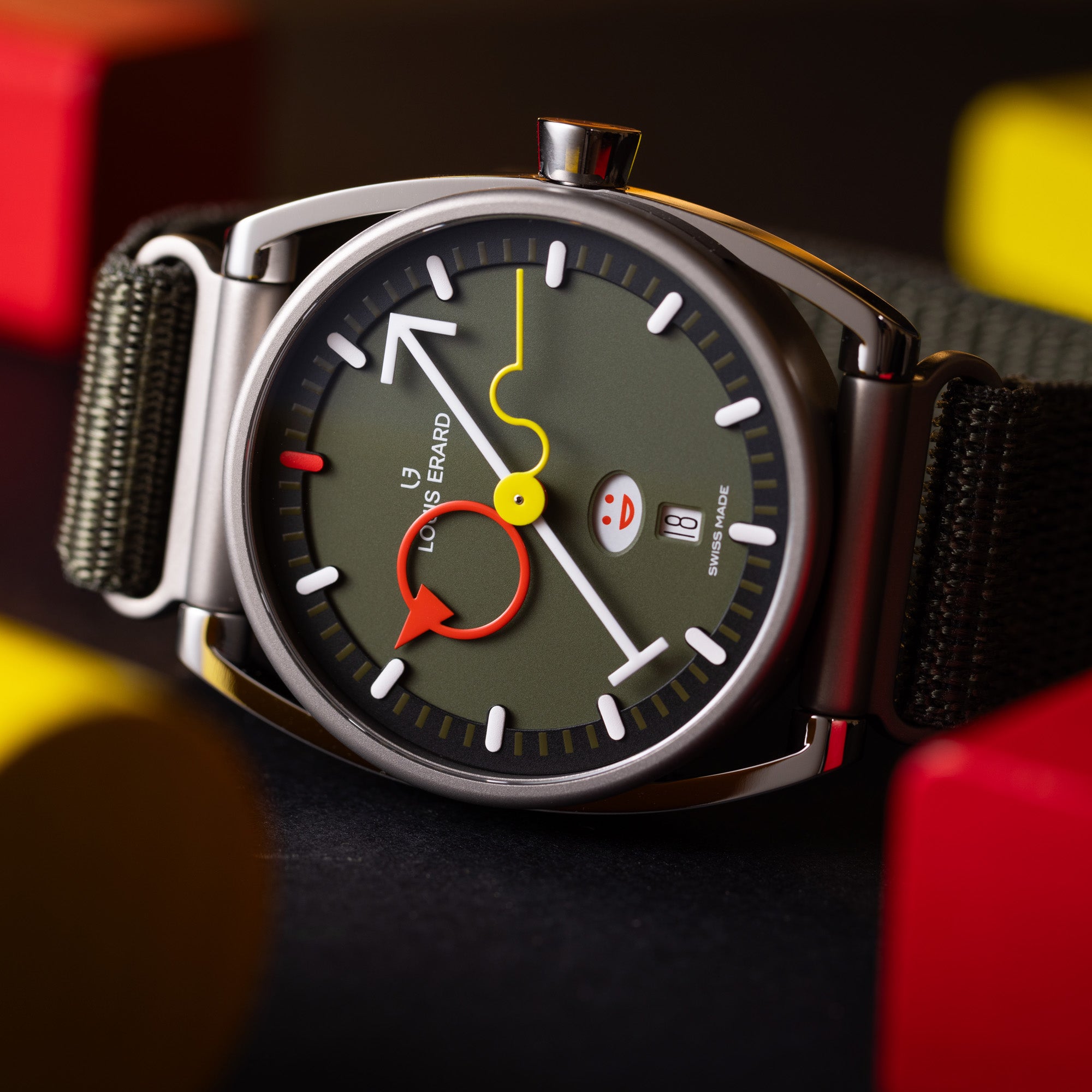 EXCELLENCE-La-Semaine-Louis-Erard-x-Alain-Silberstein-Khaki-lifestyle