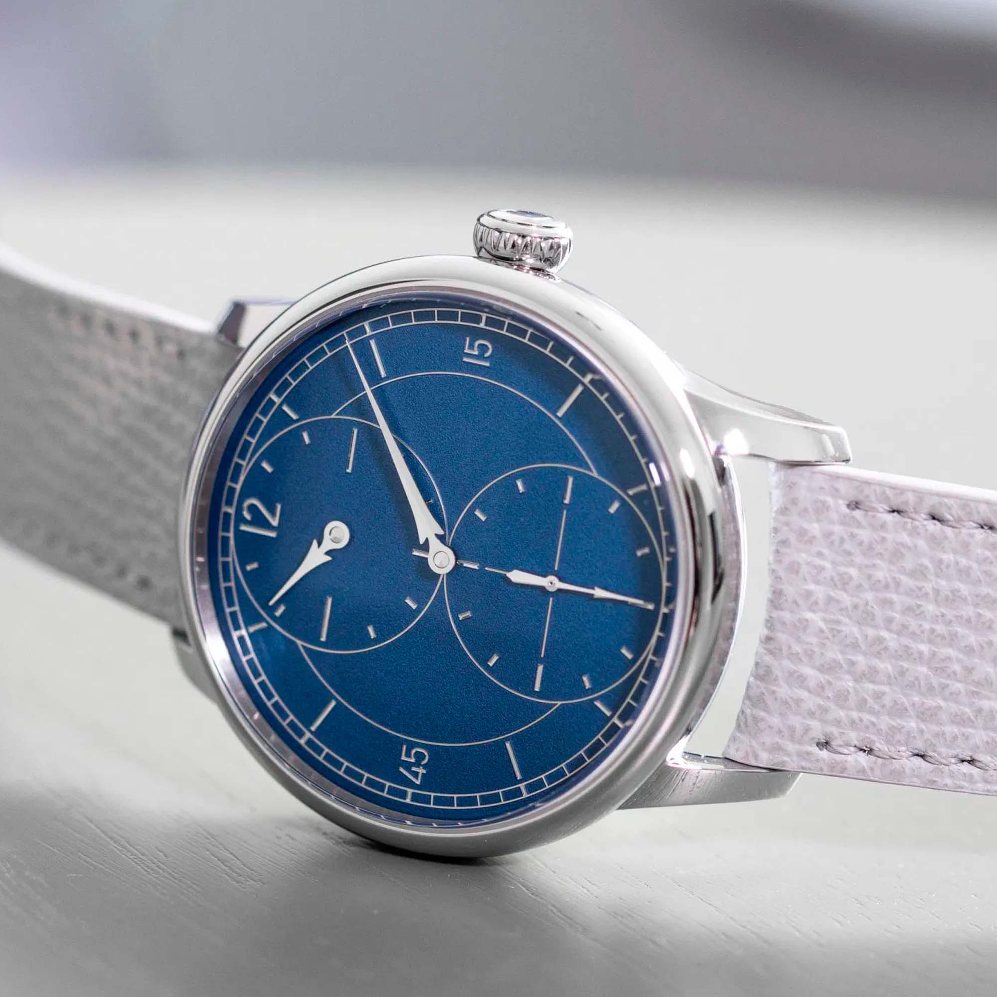 Le-regulateur-grave-bleu-dial