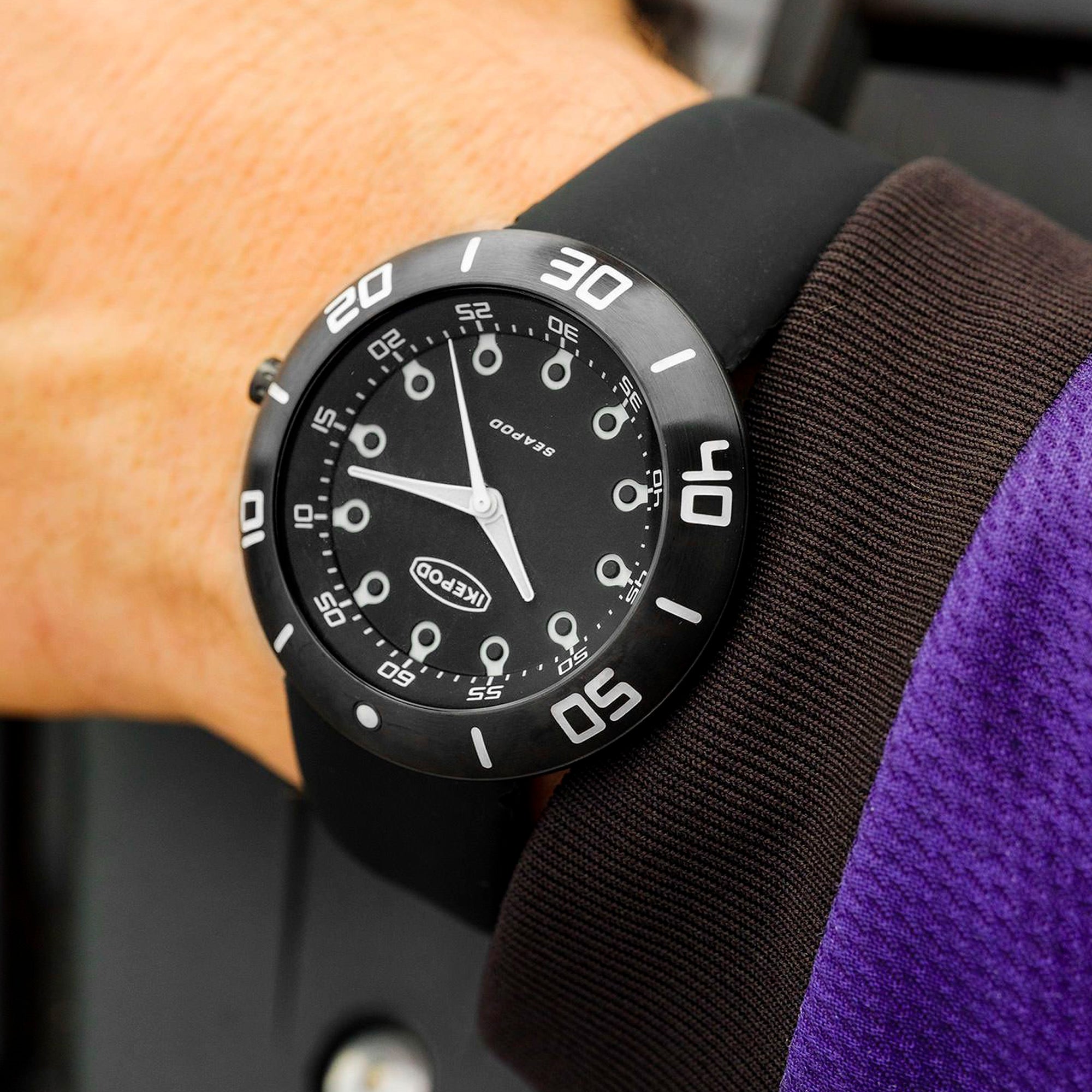 Seapod-S003-Francois-S003-SI-LB-wrist