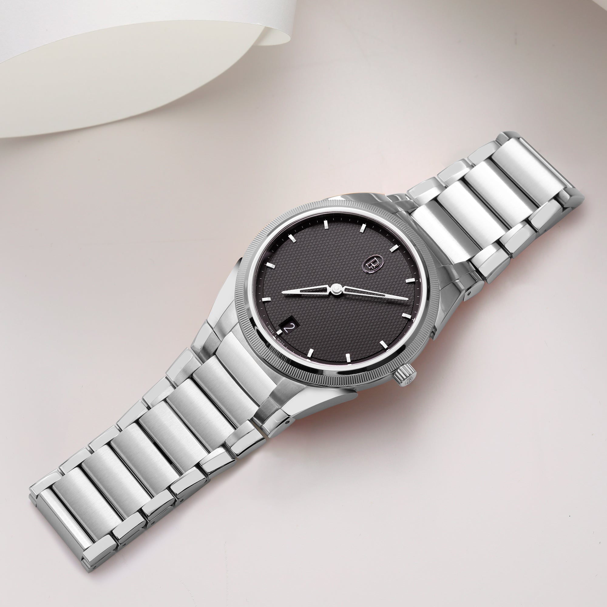 TONDA-PF-MICRO-ROTOR-STEEL-LIFESTYLE