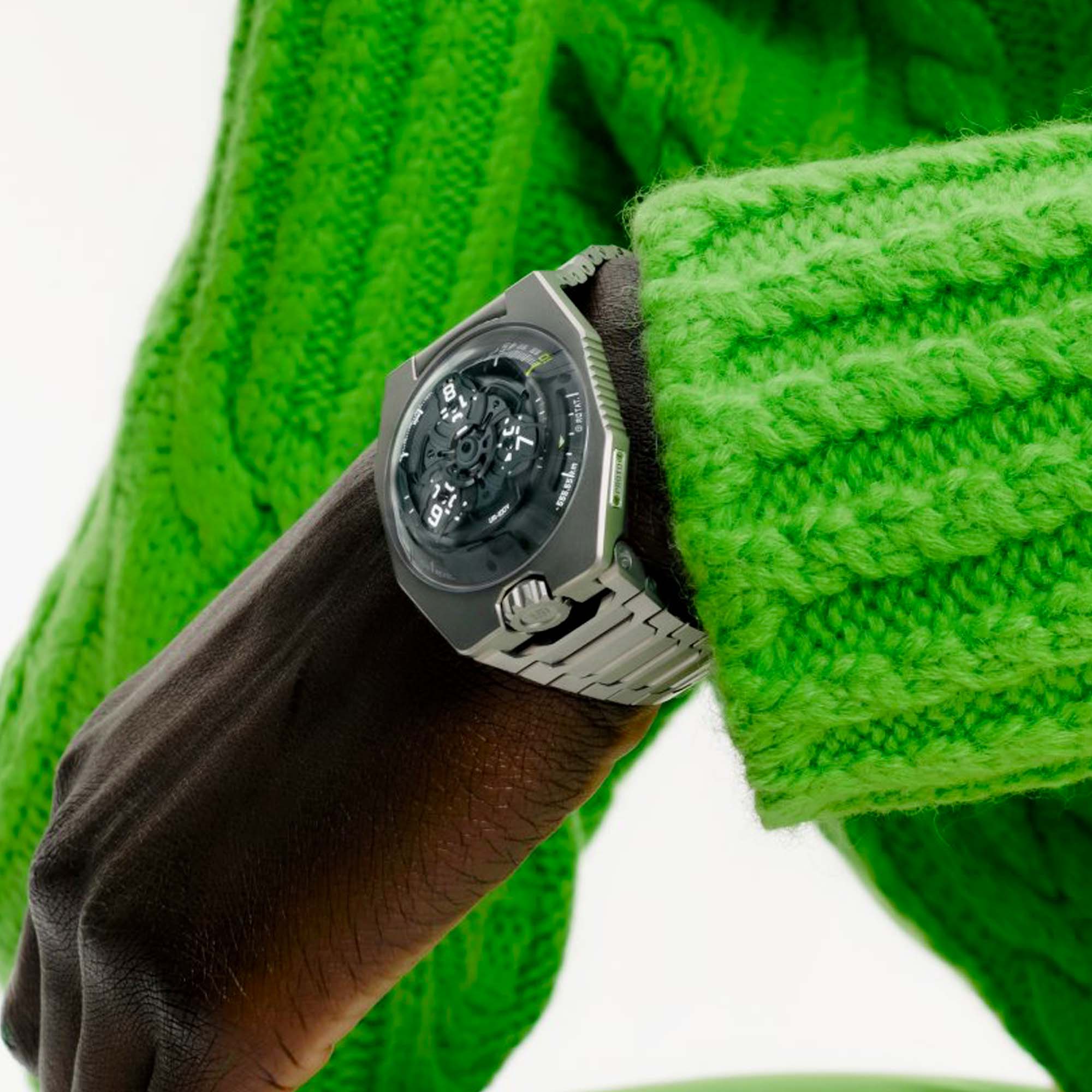 URWERK UR-100V Magic T Hunter Green—where titanium architecture, cosmic time displays, and vivid green detailing redefine contemporary horology.
