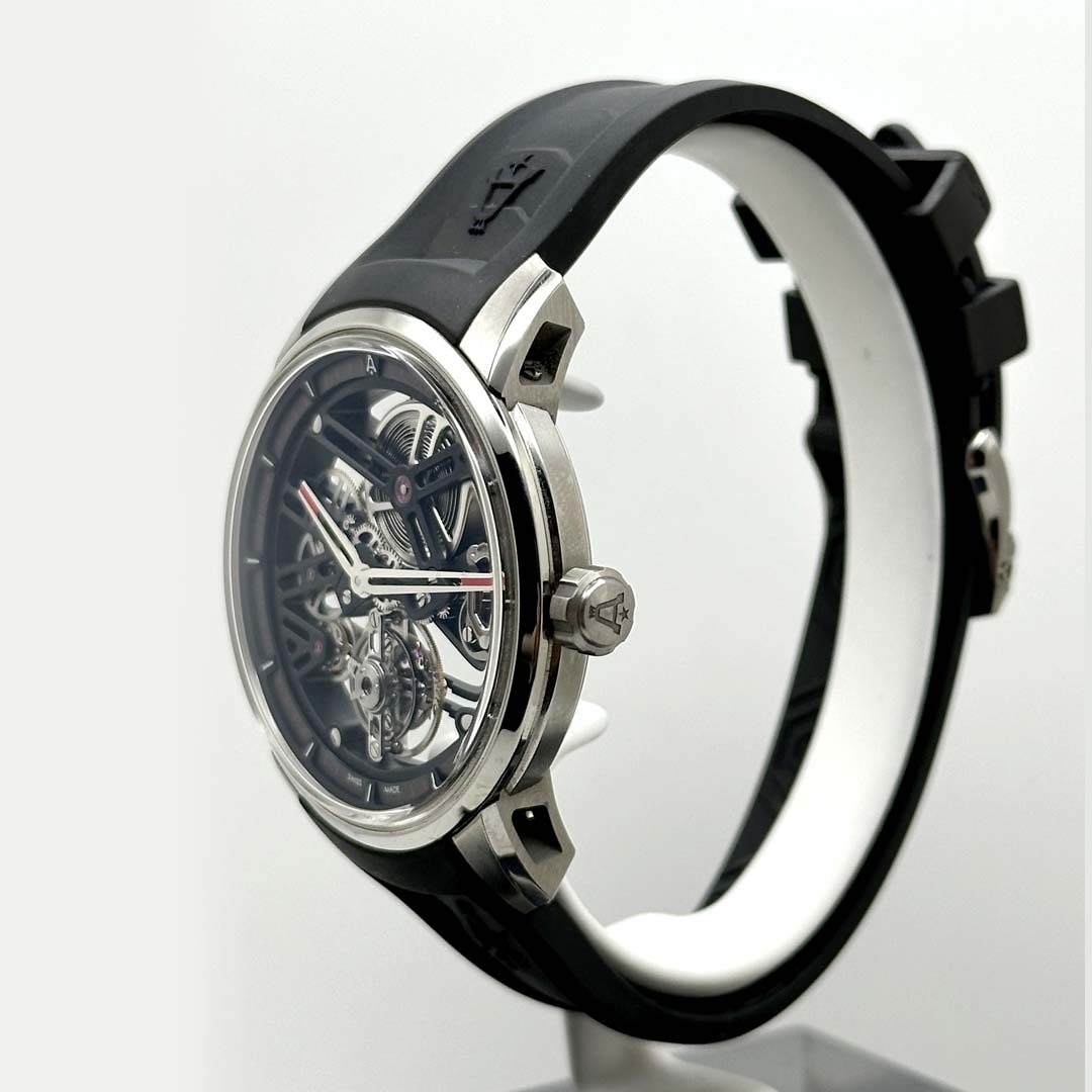 ANGELUS U40 RACING TOURBILLON SKELETON TITANIUM