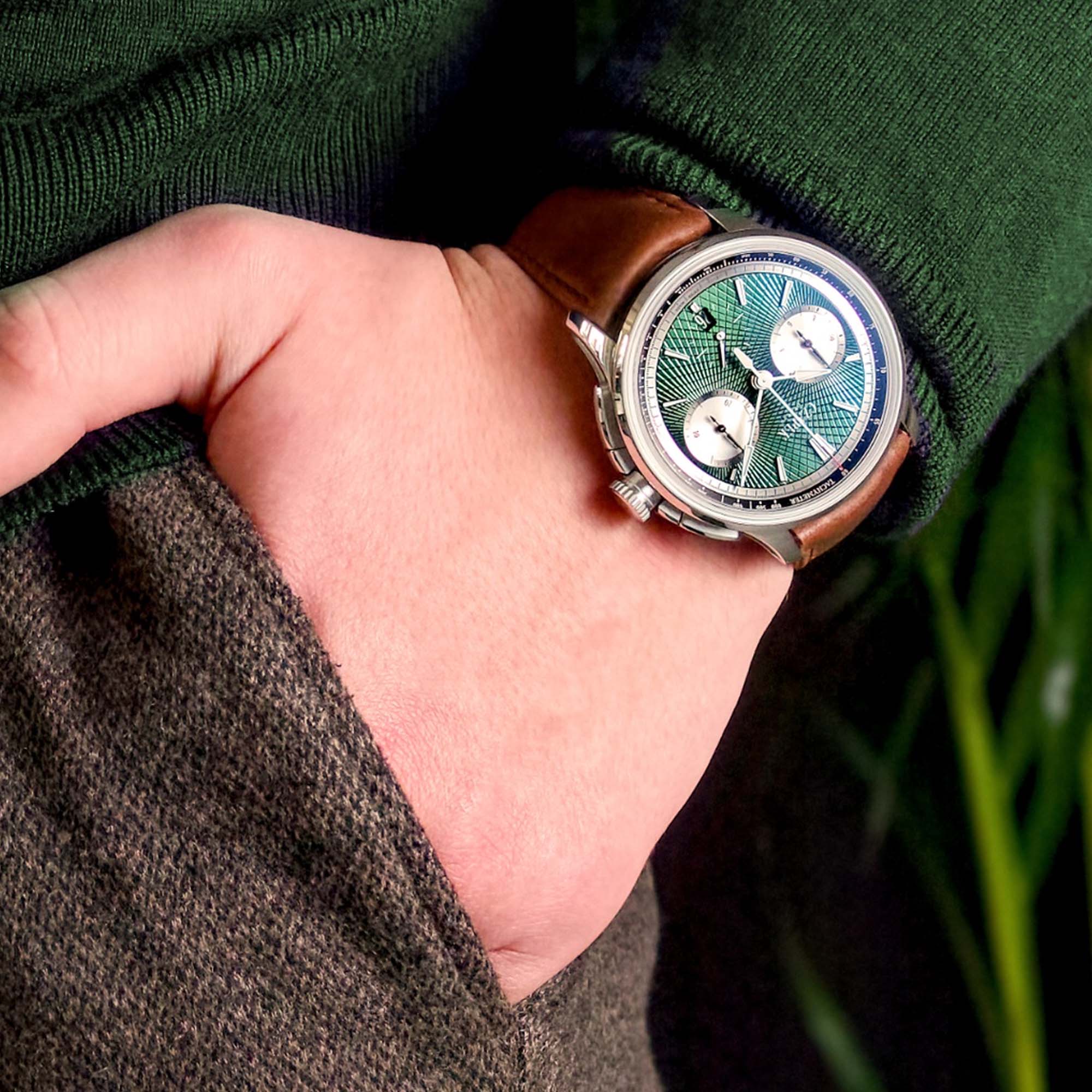 The Czapek Faubourg de Cracovie Crossroads Victory Green pairs a rich green dial with a high frequency in house chronograph. Extremely limited to 18 pieces.