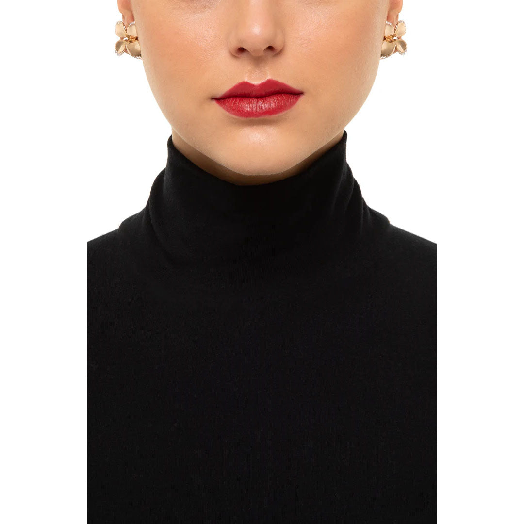 giardini-segreti-earrings-earrings-18k-rose-gold-diamonds-small-flower-16446r-neck