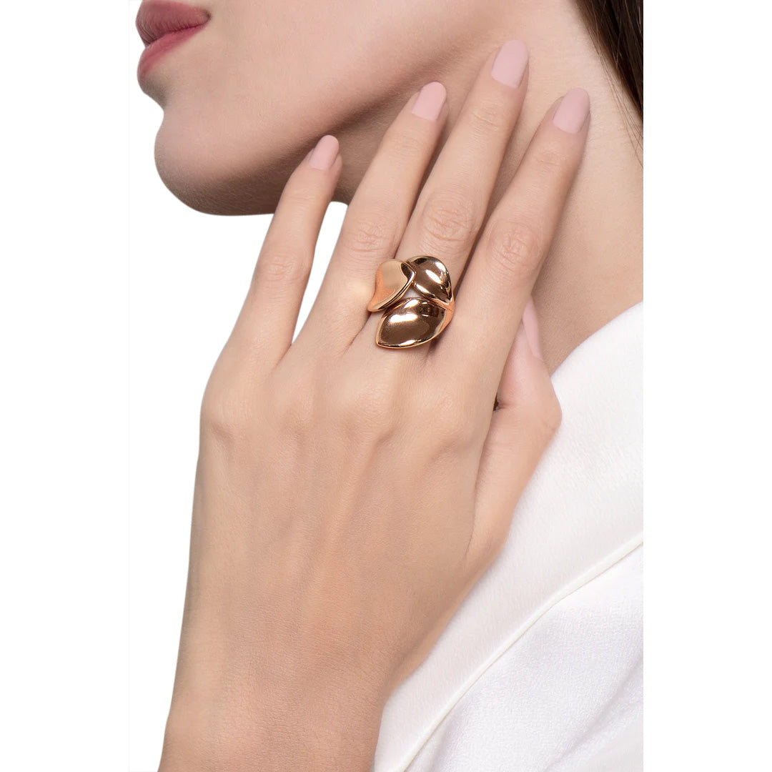  Analyzing image    giardini-segreti-ring-18k-rose-gold-three-leaves-15087r-model