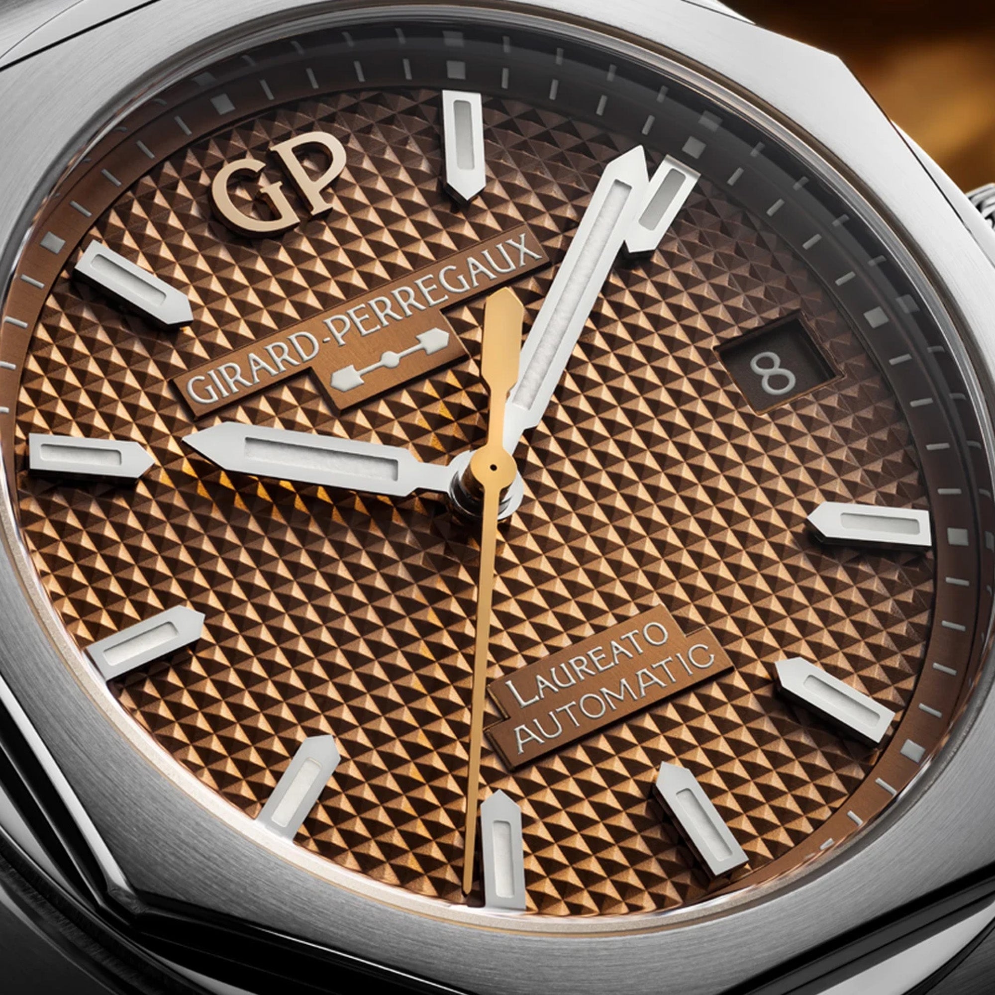 gp-laureato-38-mm-copper-dial-81005-11-3154-1cm-dial