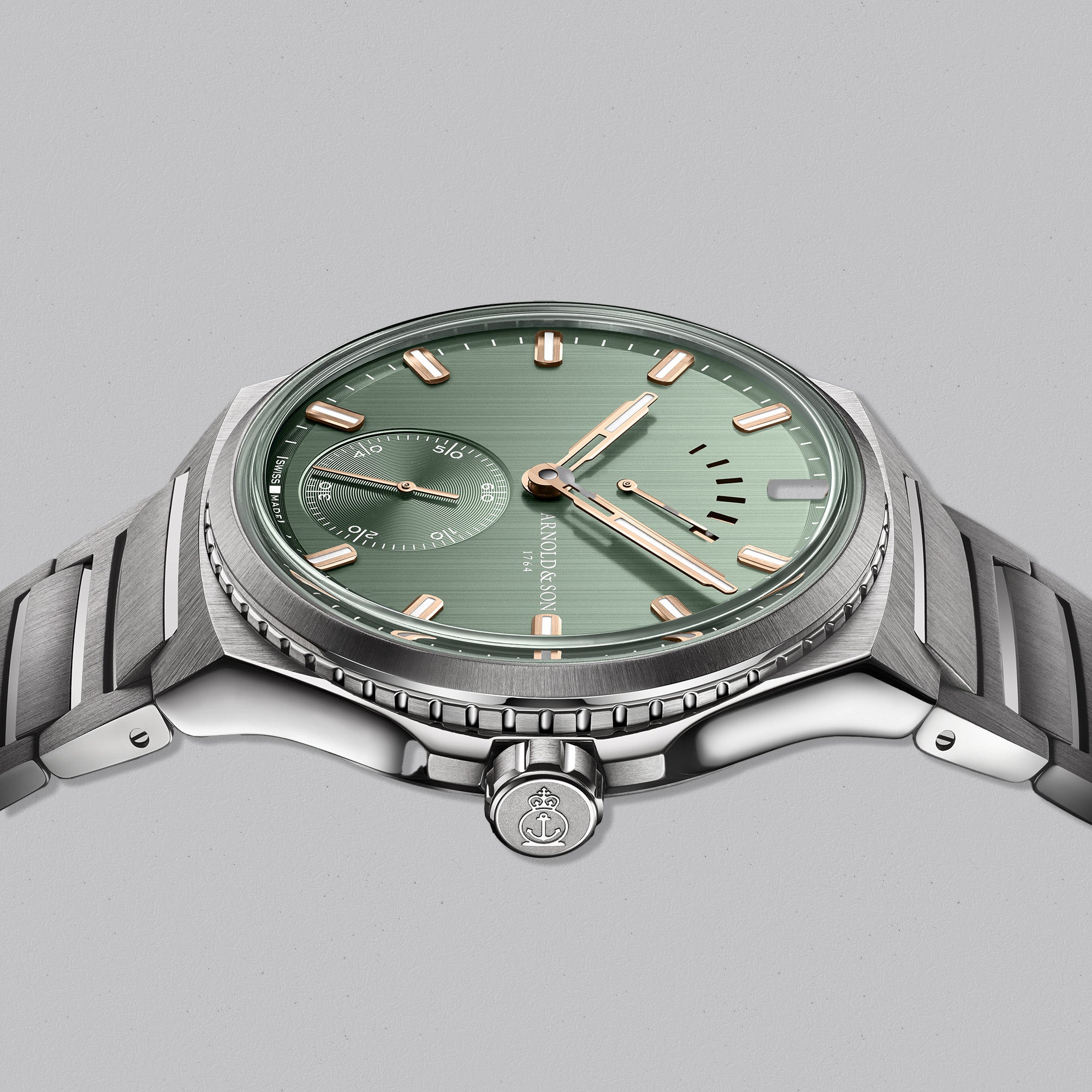 longitude-titanium-fern-green-side