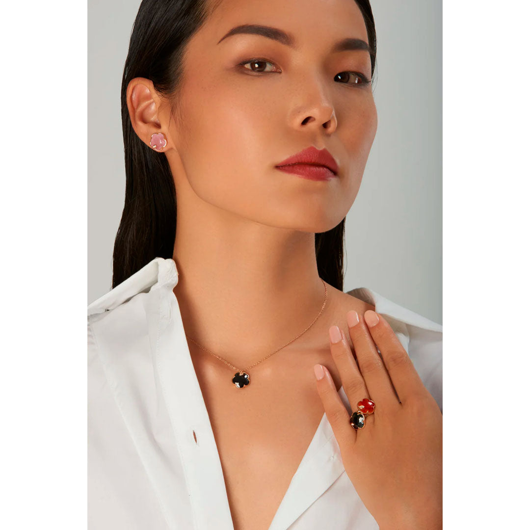 petit-joli-ring-18k-rose-gold-with-onyx-and-diamonds-16126r-model-2