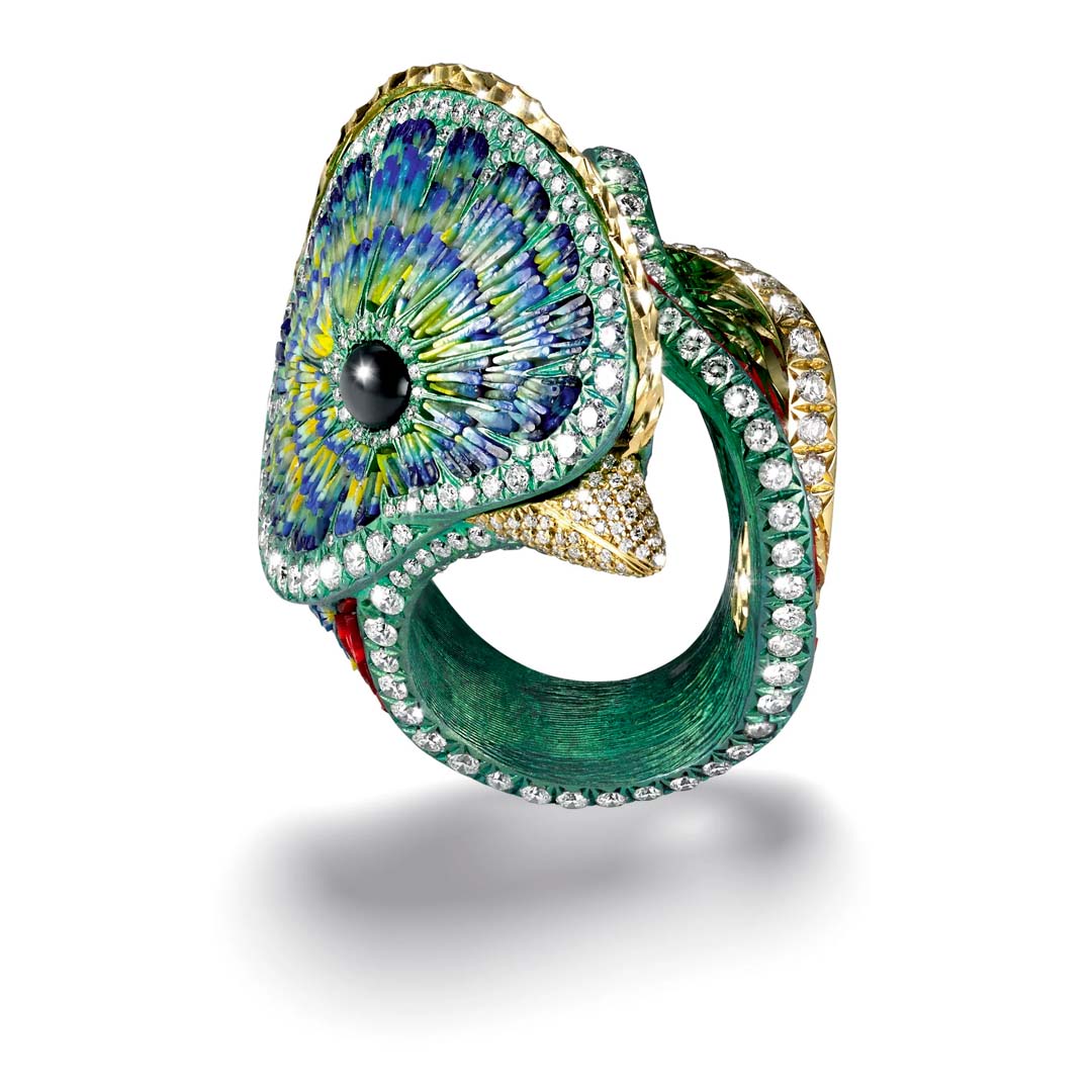 Discover the SICIS Quetzal Ring — luxury Italian micromosaic jewelry inspired by the sacred bird, with diamonds and vibrant colors