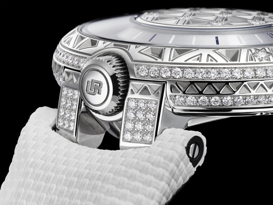 UR-101 DIAMOND SKY