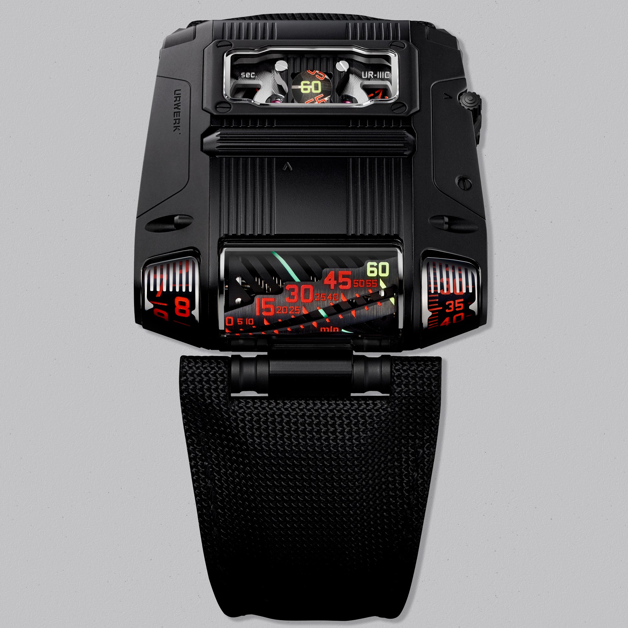 ur-111c-black-hero