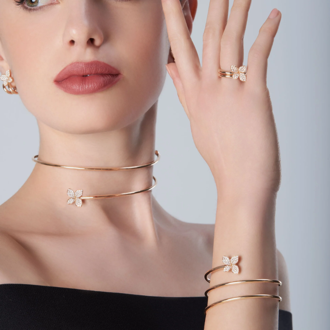 Petit Garden Bracelet Bracelet in 18k Rose Gold with White Diamonds.