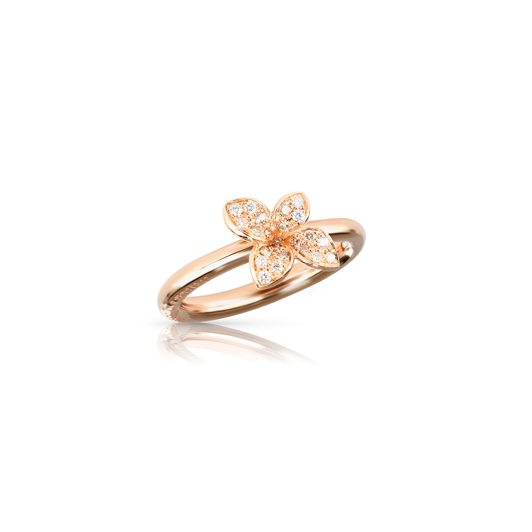 Discover the Petit Garden Ring in 18K rose gold, set with white and champagne diamonds. A refined floral-inspired design that blends warmth, sparkle and everyday elegance. SKU 16801R.