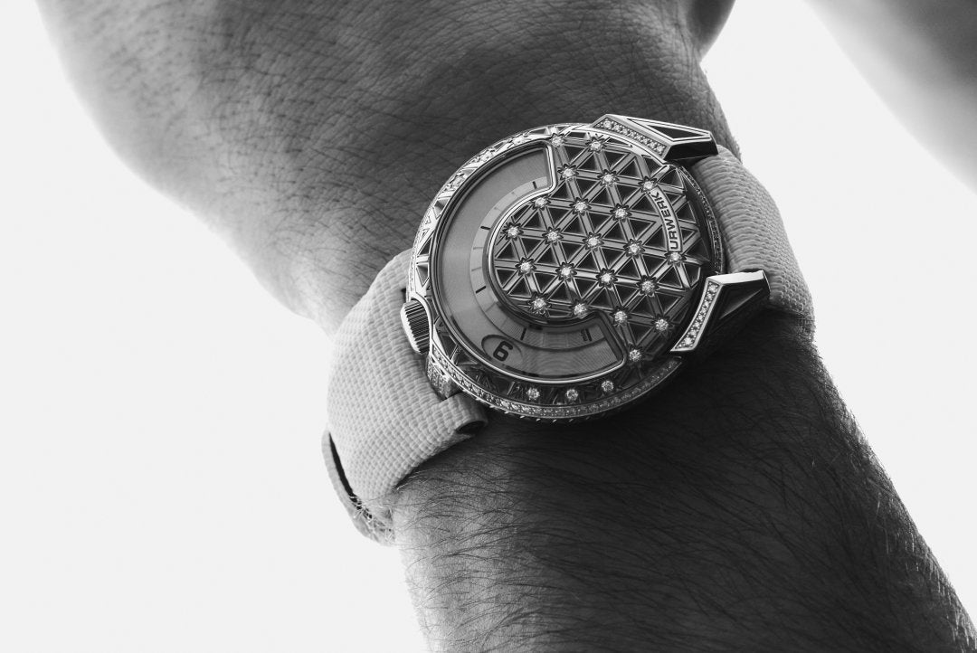 UR-101 DIAMOND SKY