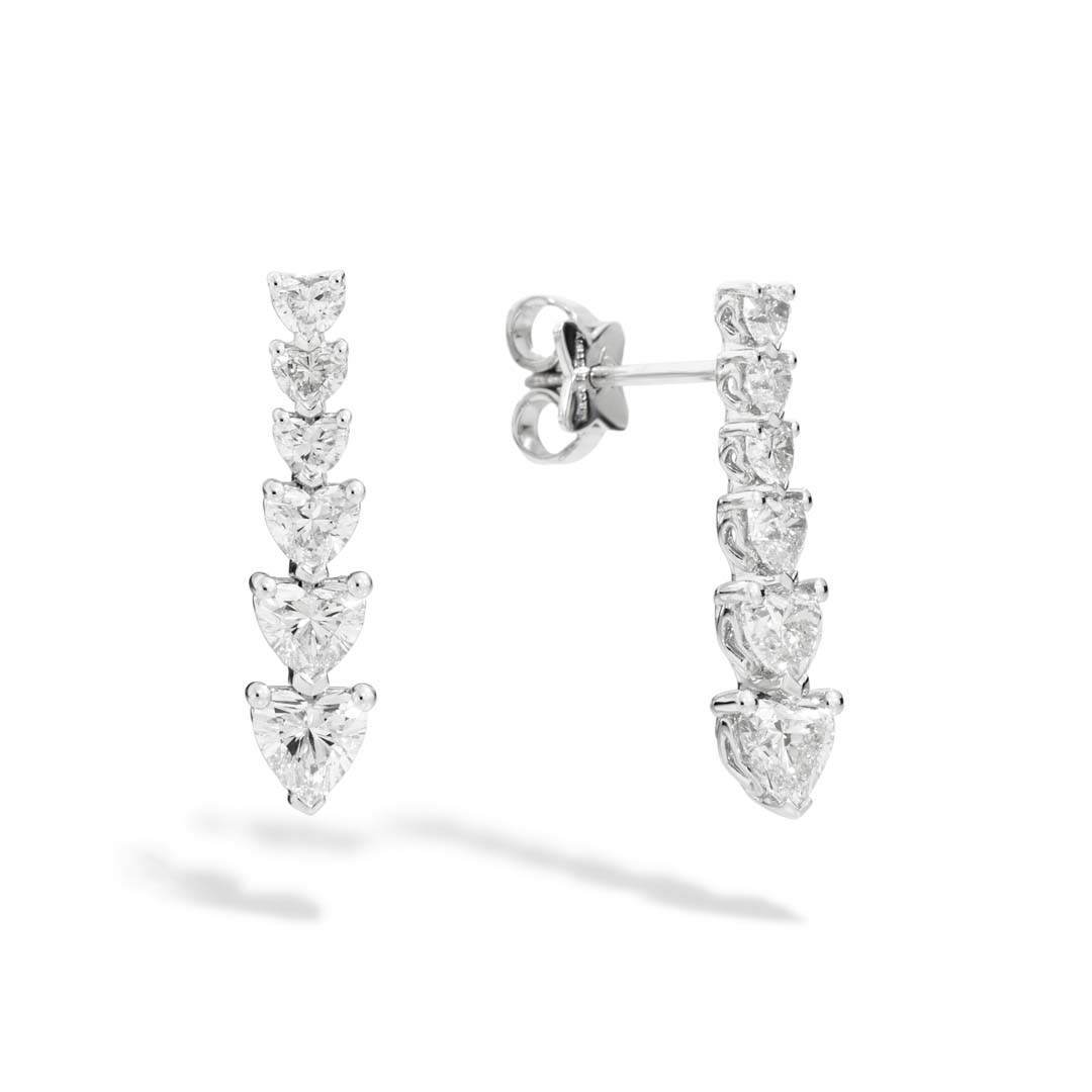 Discover the Anniversary Love Earrings E67DE001/245, featuring delicate diamond detailing and an elegant silhouette that celebrates timeless romance.