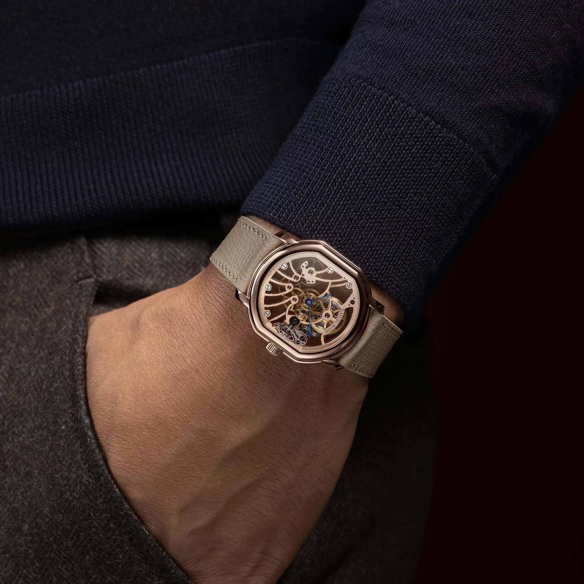 Designed for purists, the Daniel Roth Extra Plat Rose Gold Skeleton offers an unobstructed view of its finely finished calibre, housed in an ultra thin double ellipse case with timeless proportions.