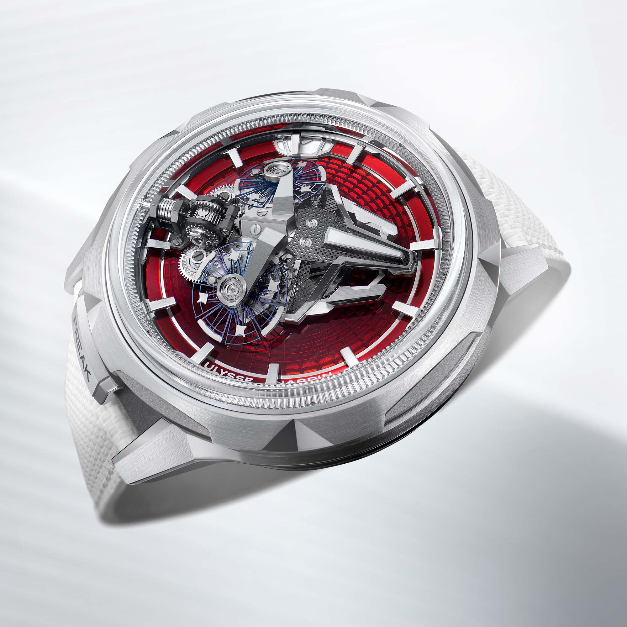 Discover the Freak S Enamel Red, a fiery evolution of Ulysse Nardin’s icon. Twin oscillators, cosmic architecture, and enamel artistry in motion.