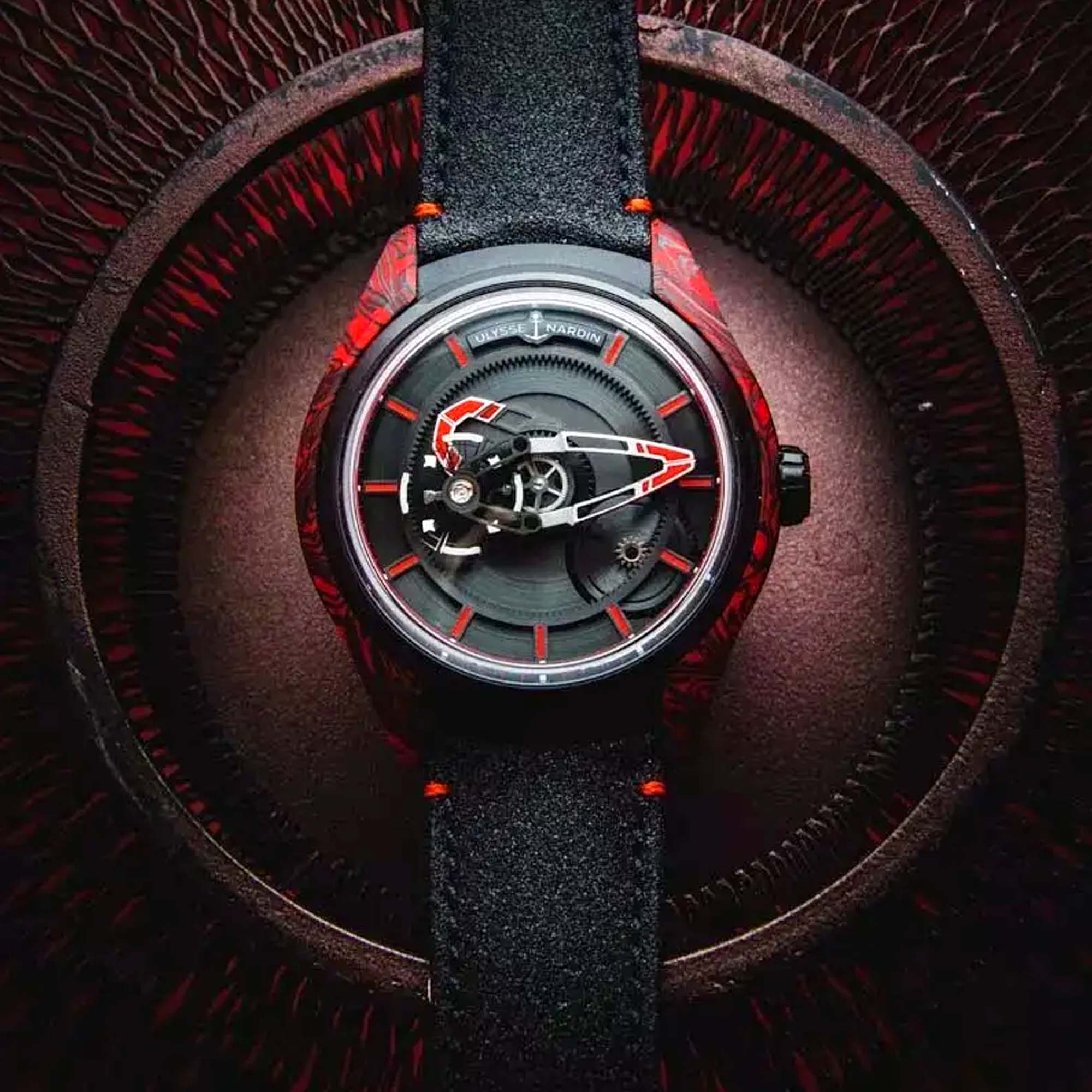 Discover the Ulysse Nardin Freak X Magma Carbon 43mm at Swiss Gallery London. Explore this unique carbon and red resin creation in the heart of Mayfair.