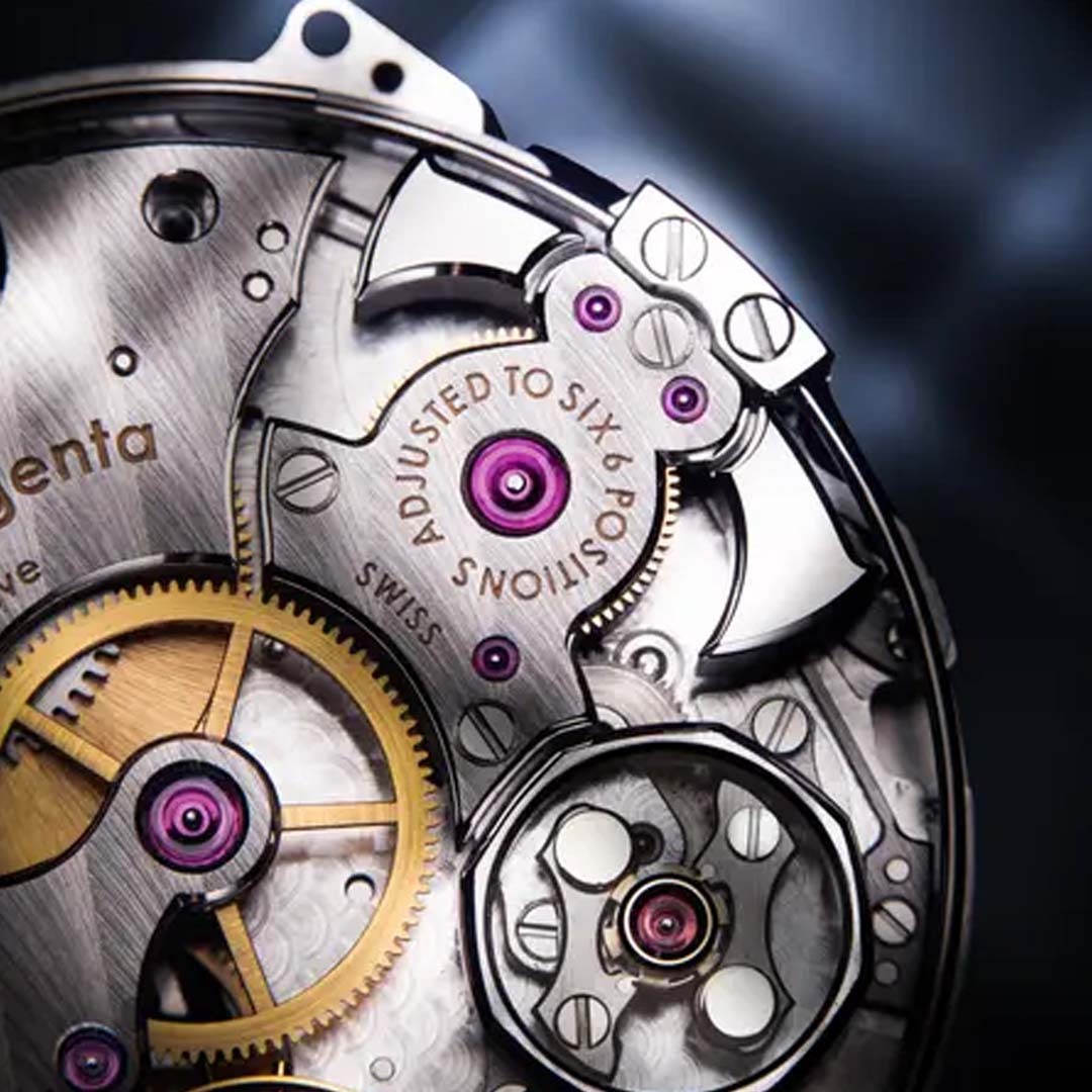 Explore the Gerald Genta Genève Minute Repeater, an extraordinary high end Swiss watch celebrating sonic precision and refined design.