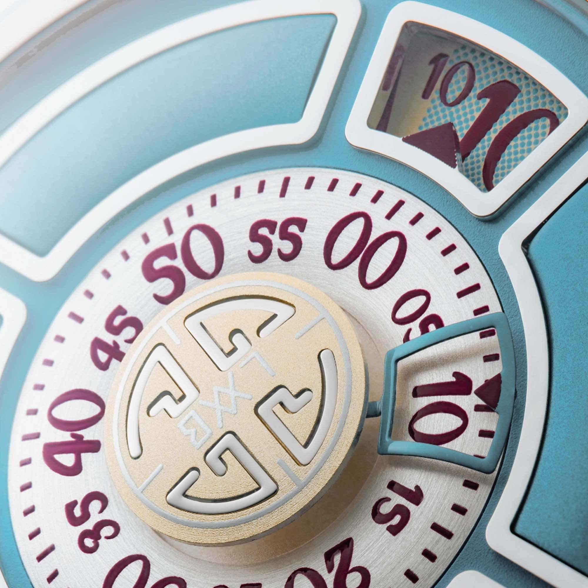 The GAGA LABORATORIO LABORMATIC Azzurro delivers striking colour, unconventional aesthetics, and automatic watchmaking with a modern Italian attitude.