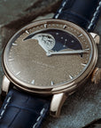       PERPETUAL-MOON-OBSIDIAN-GOLD-LIMITED-EDITION-OF-28-LIFE1