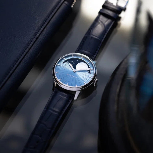 Perpetual Moon 41.5 Platinum LTD 28 celestial-blue