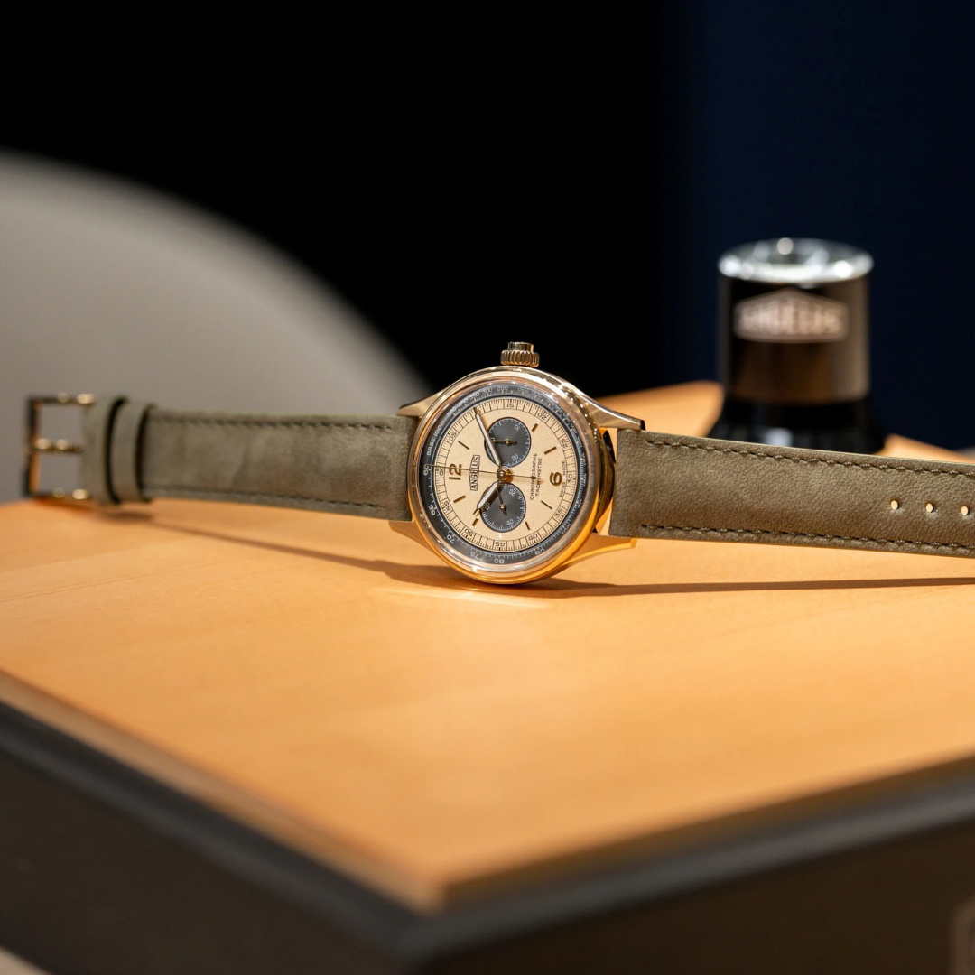 Angelus - La Fabrique Chronographe Tachymètre Yellow Gold