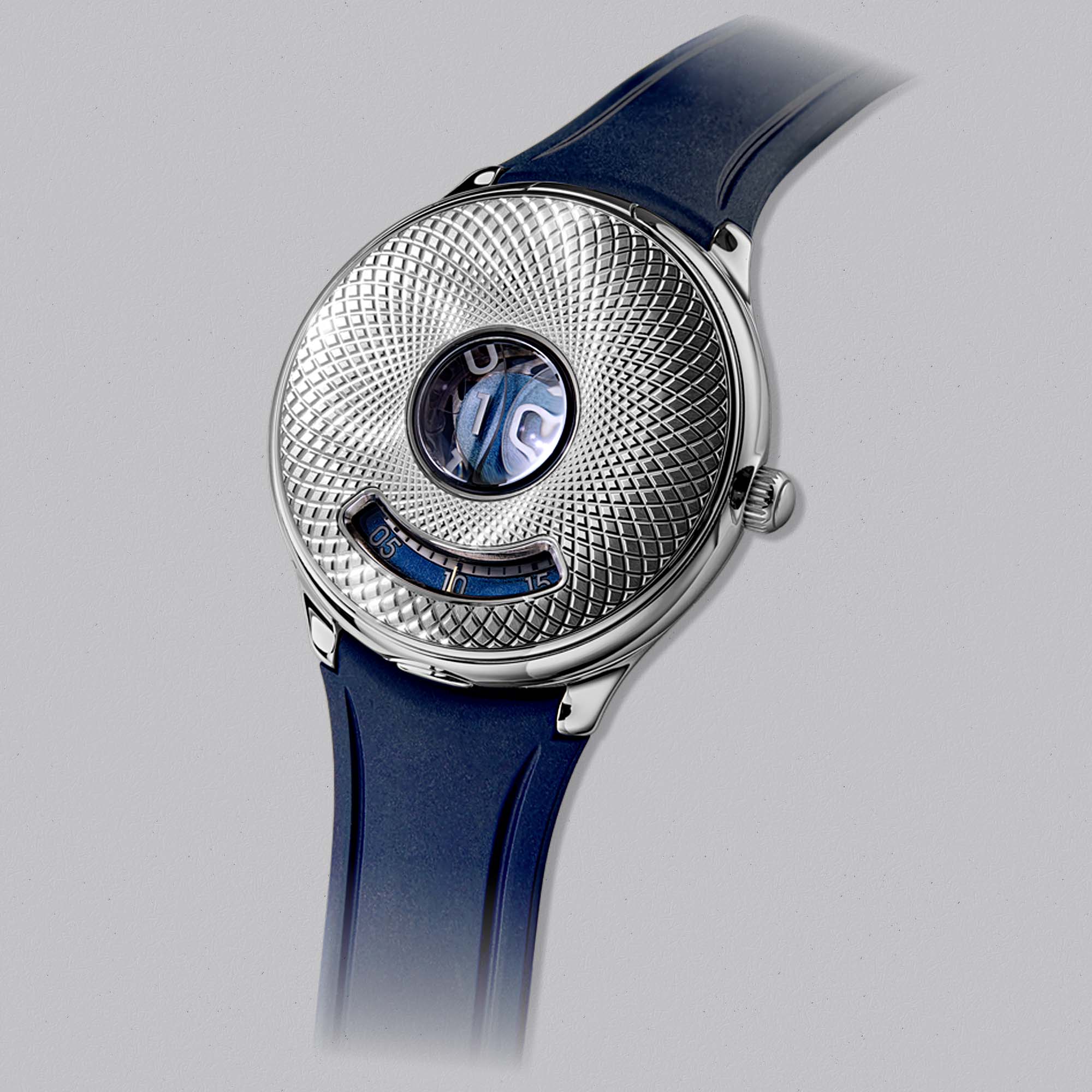 Discover the Czapek Time Jumper Steel 40.5mm — a bold jumping hour creation powered by Calibre 10, celebrating 10 years of innovation.