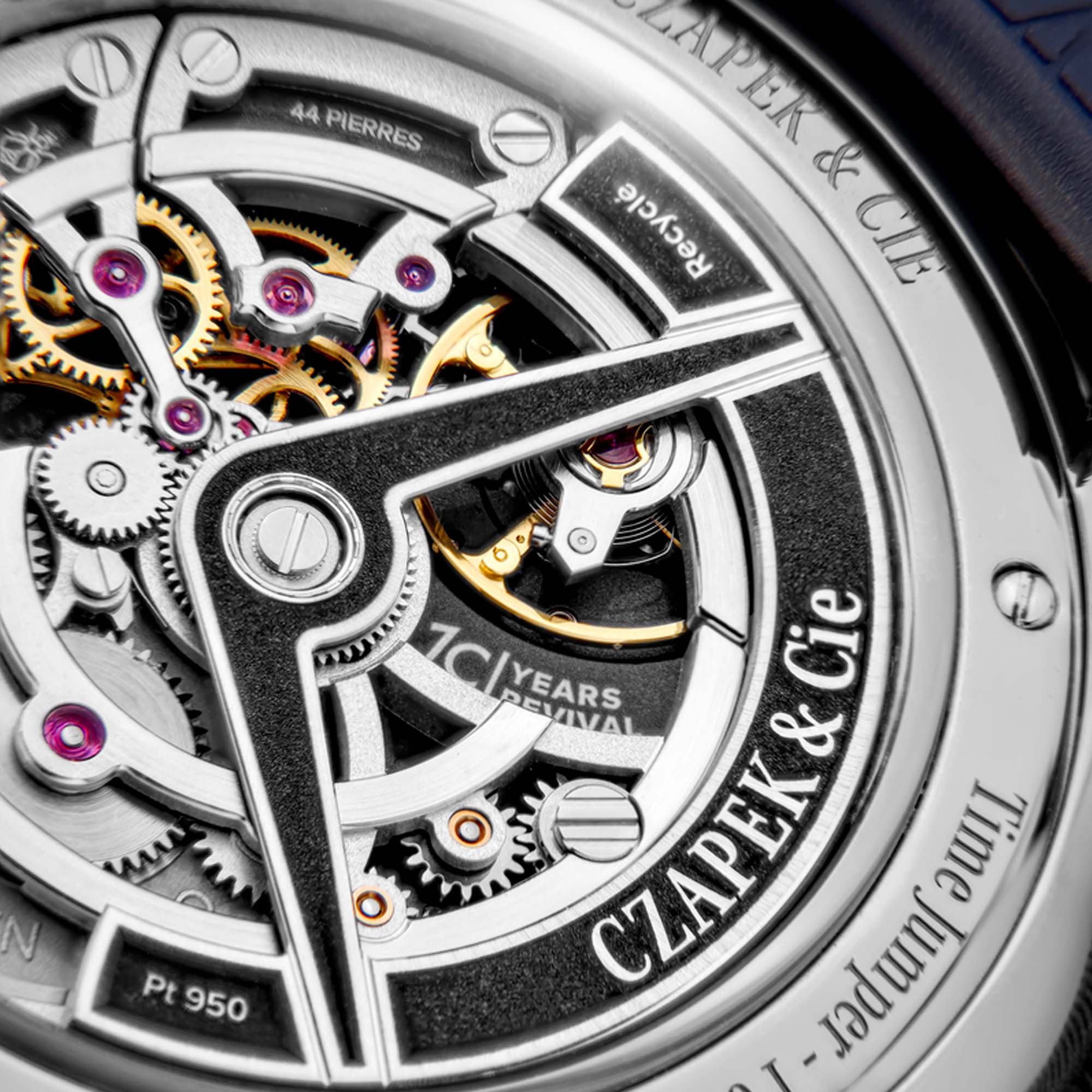 A tribute to 10 years of Czapek: the Time Jumper Steel 40.5mm showcases Calibre 10.1, Swiss mastery, and futuristic elegance, 100 pieces only.