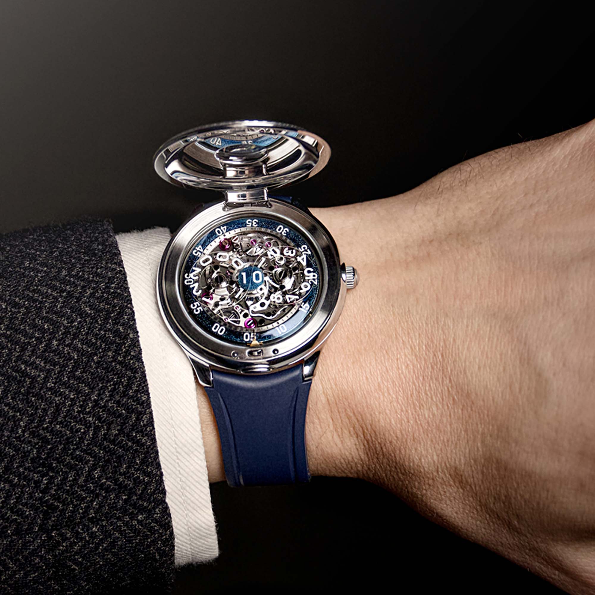 The Czapek Time Jumper Steel 40.5mm combines guilloché artistry, Calibre 10 innovation, and modern design — limited to 100 worldwide.