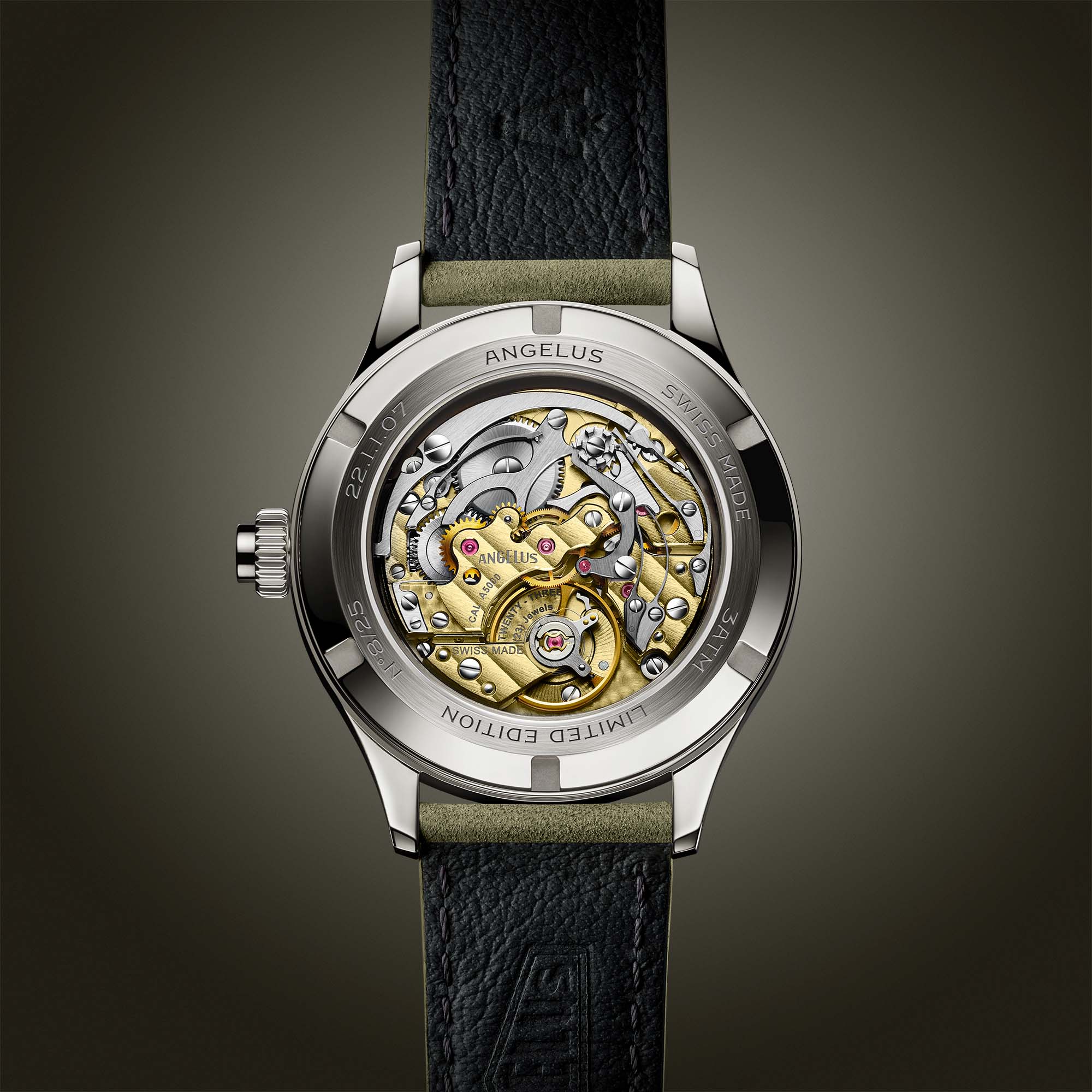 Steel Grey Angelus Chronographe Télémetre — a refined hand-wound chronograph with vintage cues, measuring both time and distance with precision.