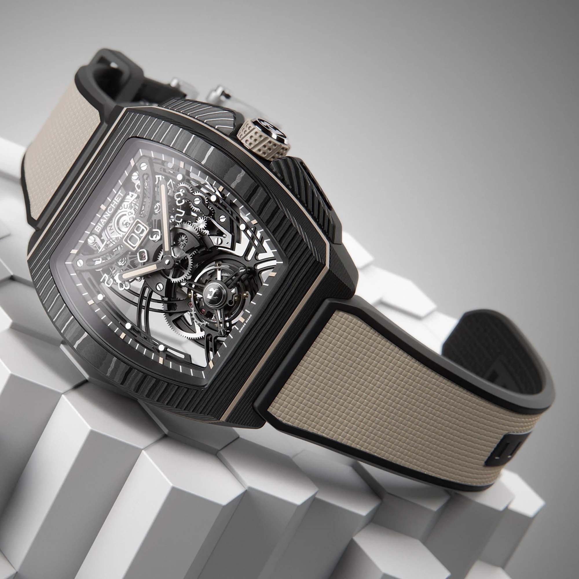 lying-tourbillon-grande-date-cbeftgd4-angle