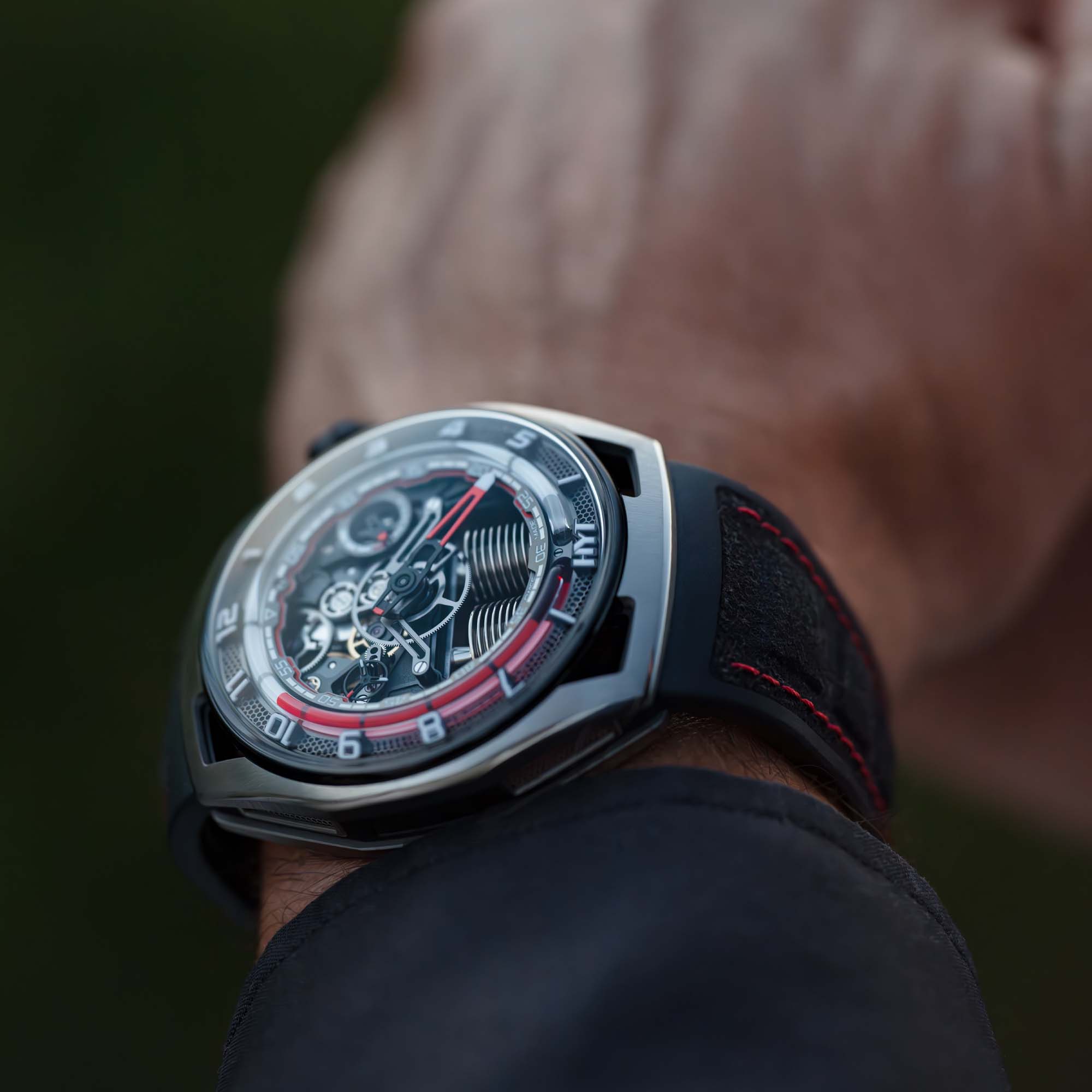 hastroid-silver-red-limited-edition-of-15-wrist