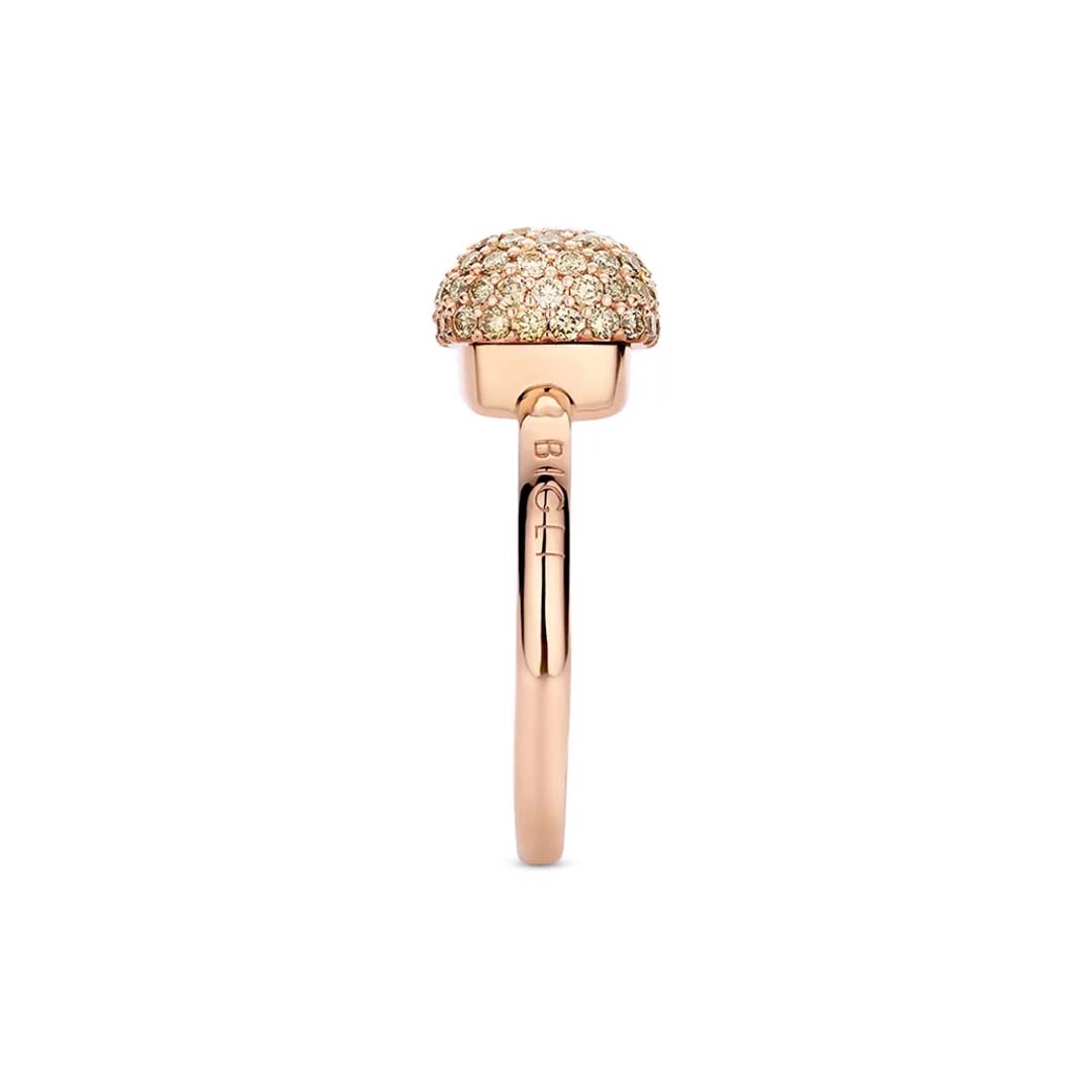 A Mini Sweety ring small featuring brown diamonds, delivering understated luxury and everyday elegance.