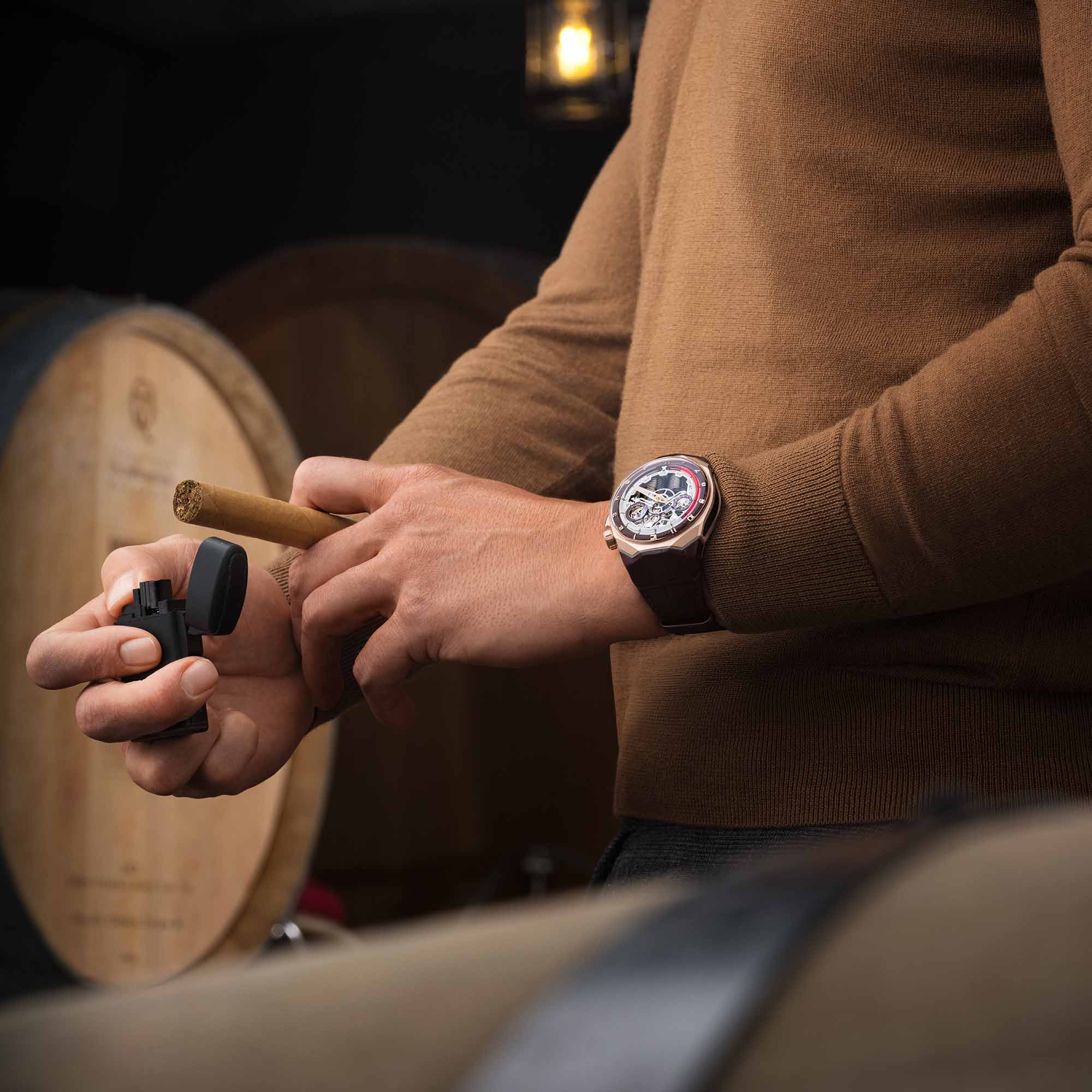 Own one of just 8 examples of the HYT S1 5N Gold Titanium Cigare, where fluid mechanics, sculptural design and precious metal accents converge.