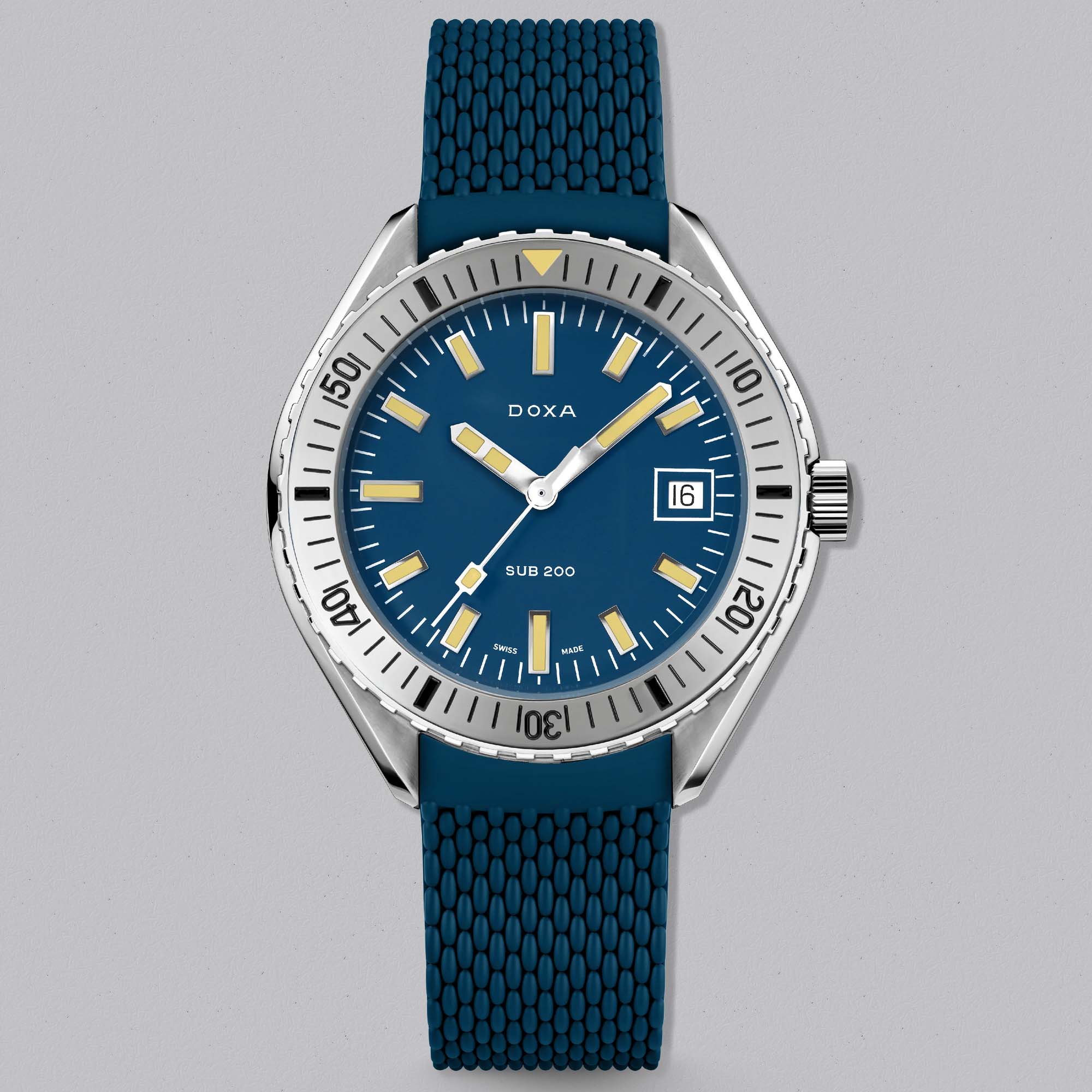 Discover the Doxa SUB 200 Caribbean with stainless steel bezel and rubber strap. A Swiss automatic dive watch inspired by vintage Doxa tool watches.