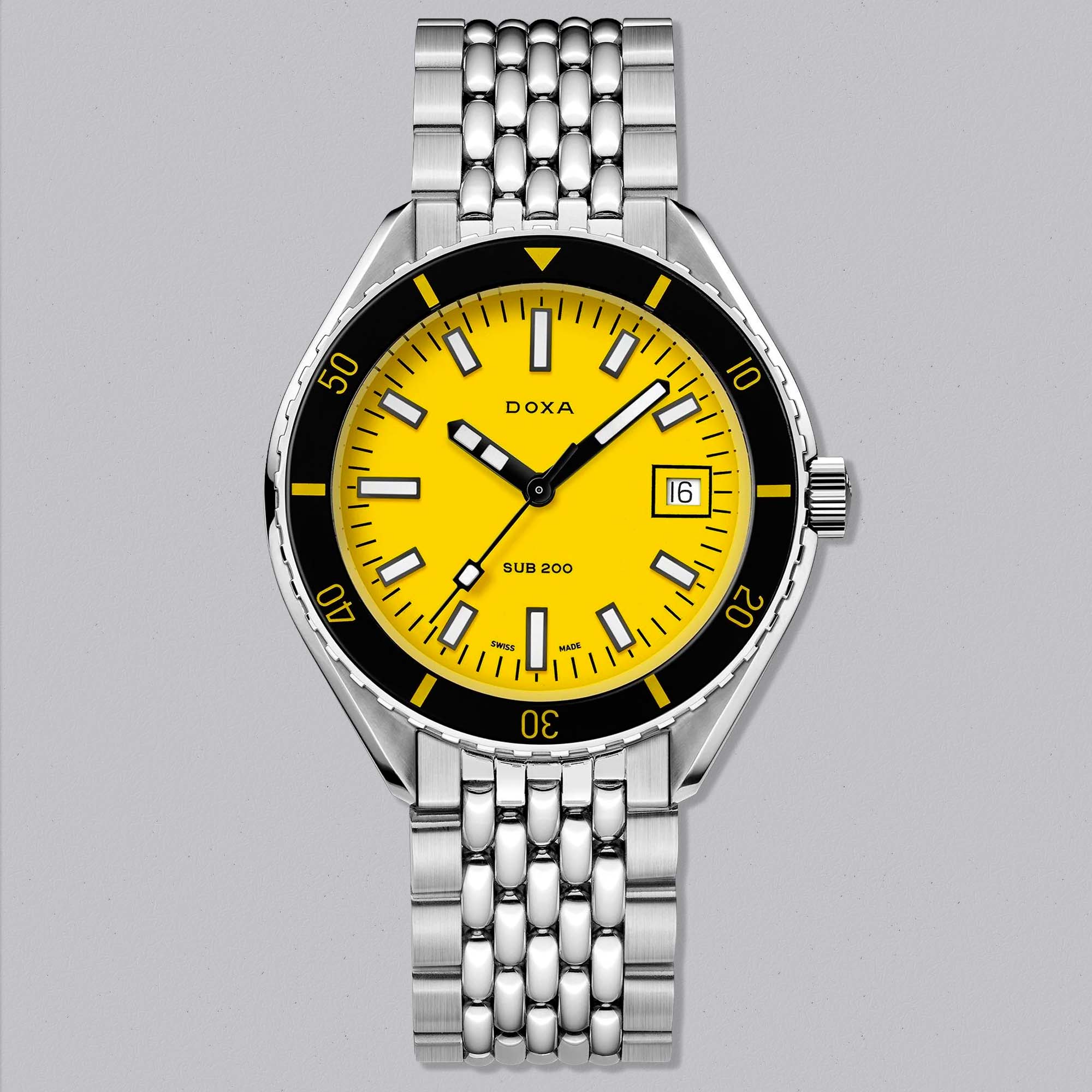 DOXA SUB 200 Divingstar, a Swiss automatic dive watch defined by its bright yellow dial and classic tool watch design.