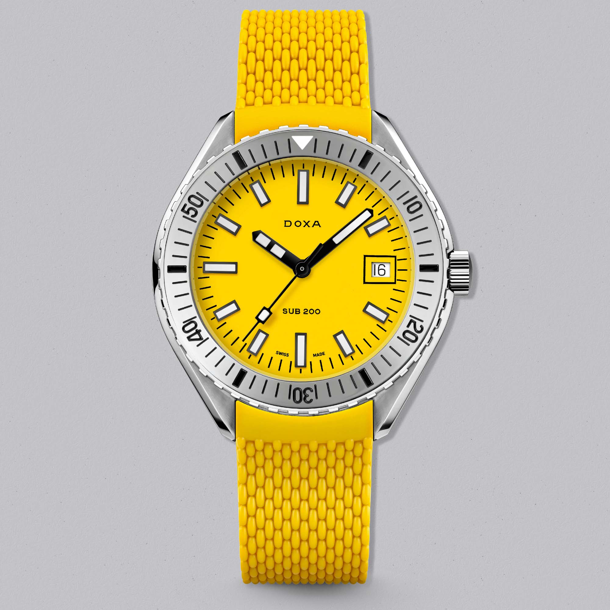 DOXA SUB 200 Divingstar 799.10.361.31 – vibrant yellow dial, 200m water resistance, and Swiss precision built for serious diving adventures.