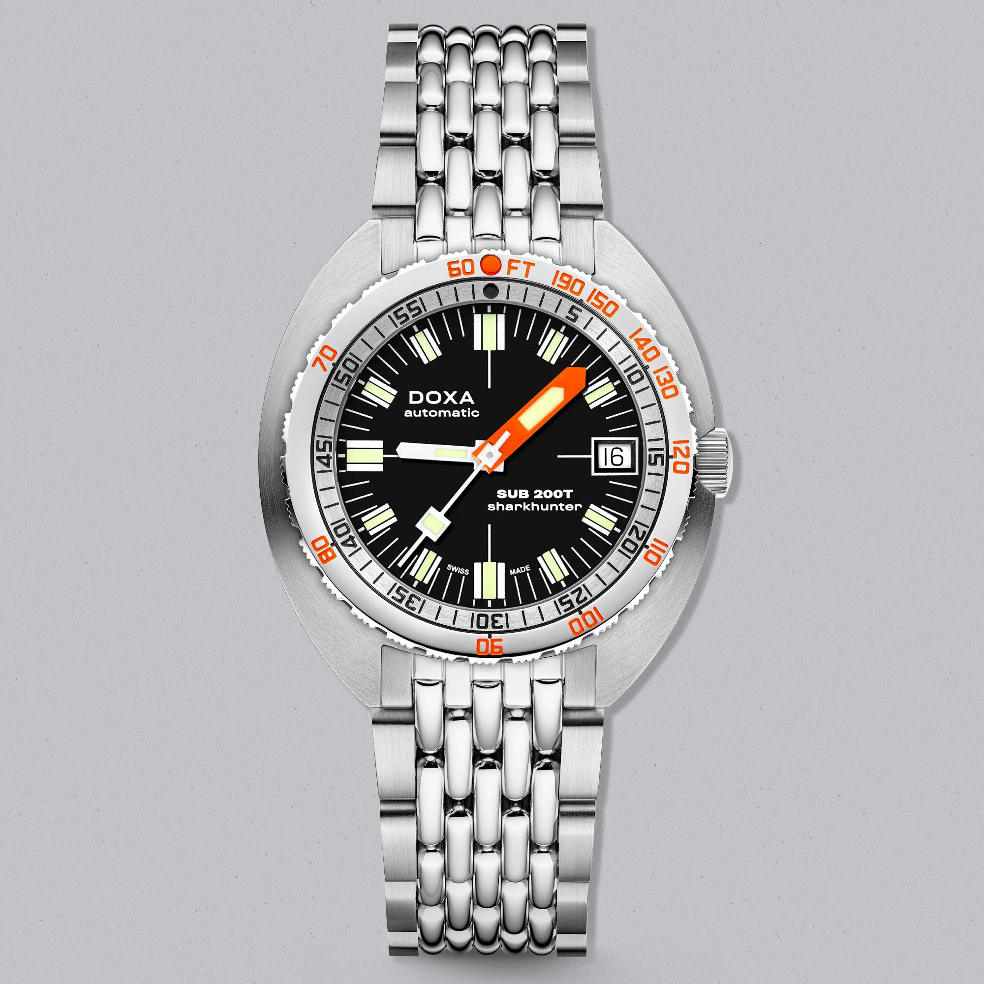 Discover the Doxa SUB 200T Sharkhunter, a modern Swiss dive watch with a black dial, robust steel case, 200m water resistance, and vintage-inspired tool watch design.