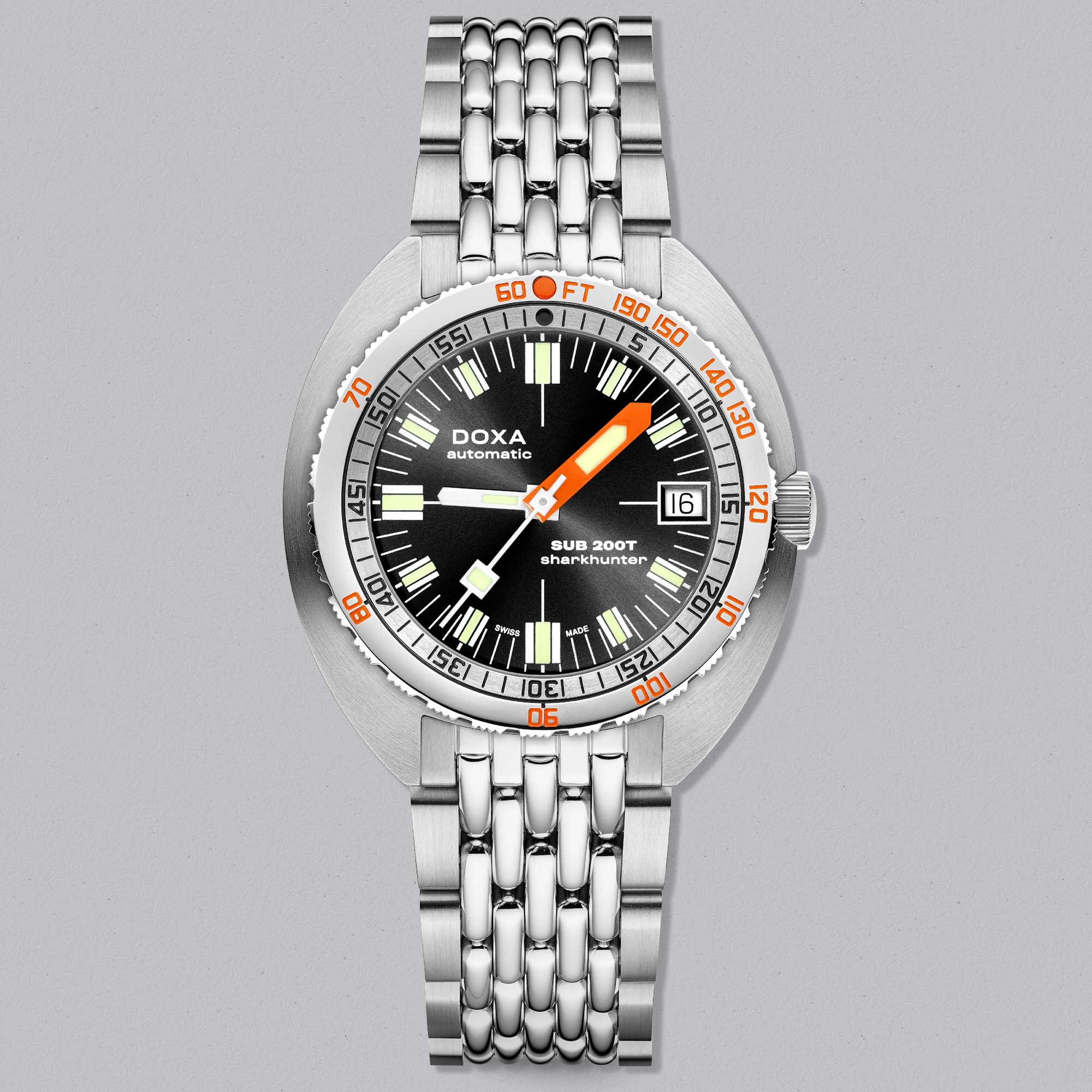 Discover the Doxa SUB 200T Sharkhunter with sunray dial. A modern Swiss automatic dive watch with refined finishing and professional capability.