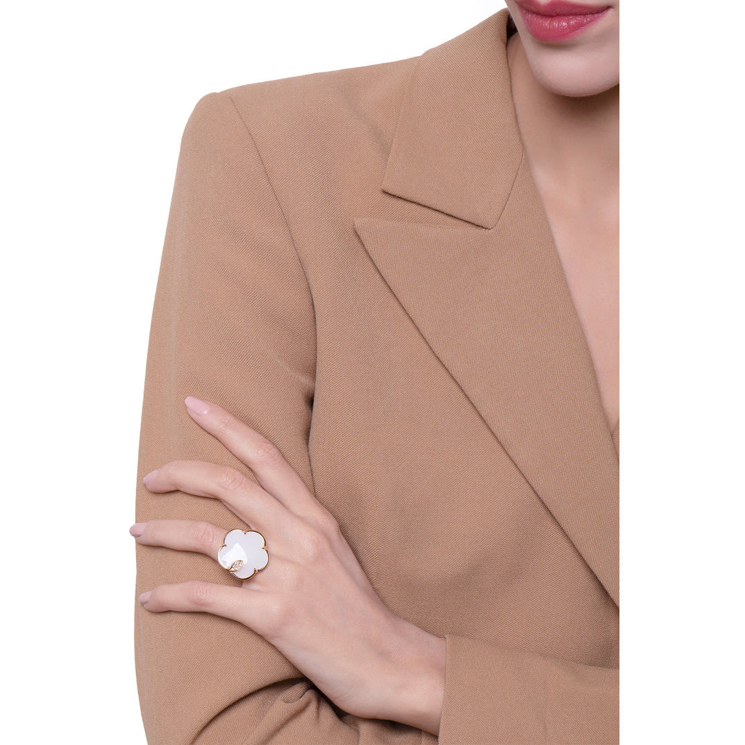 ton-joli-ring-ring-18k-rose-gold-white-agate-mother-of-pearl-diamonds-16147r-model