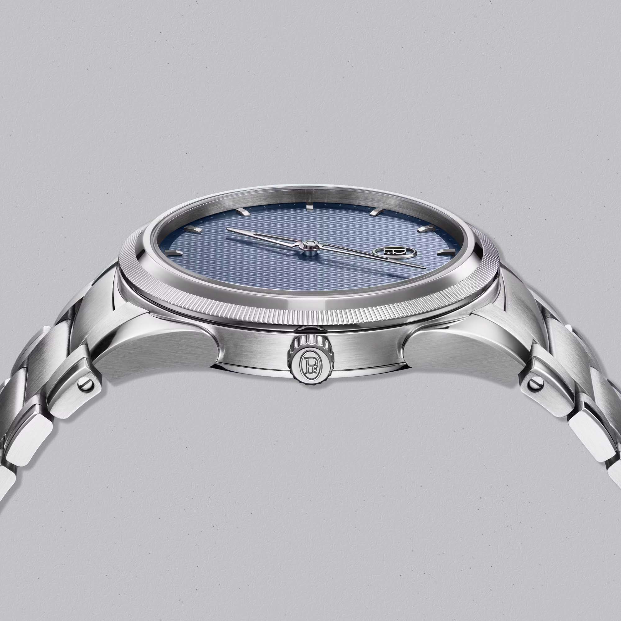 tonda-pf-automatic-steel-platinum-stone-blue-case-side