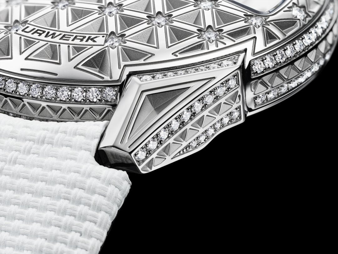 UR-101 DIAMOND SKY